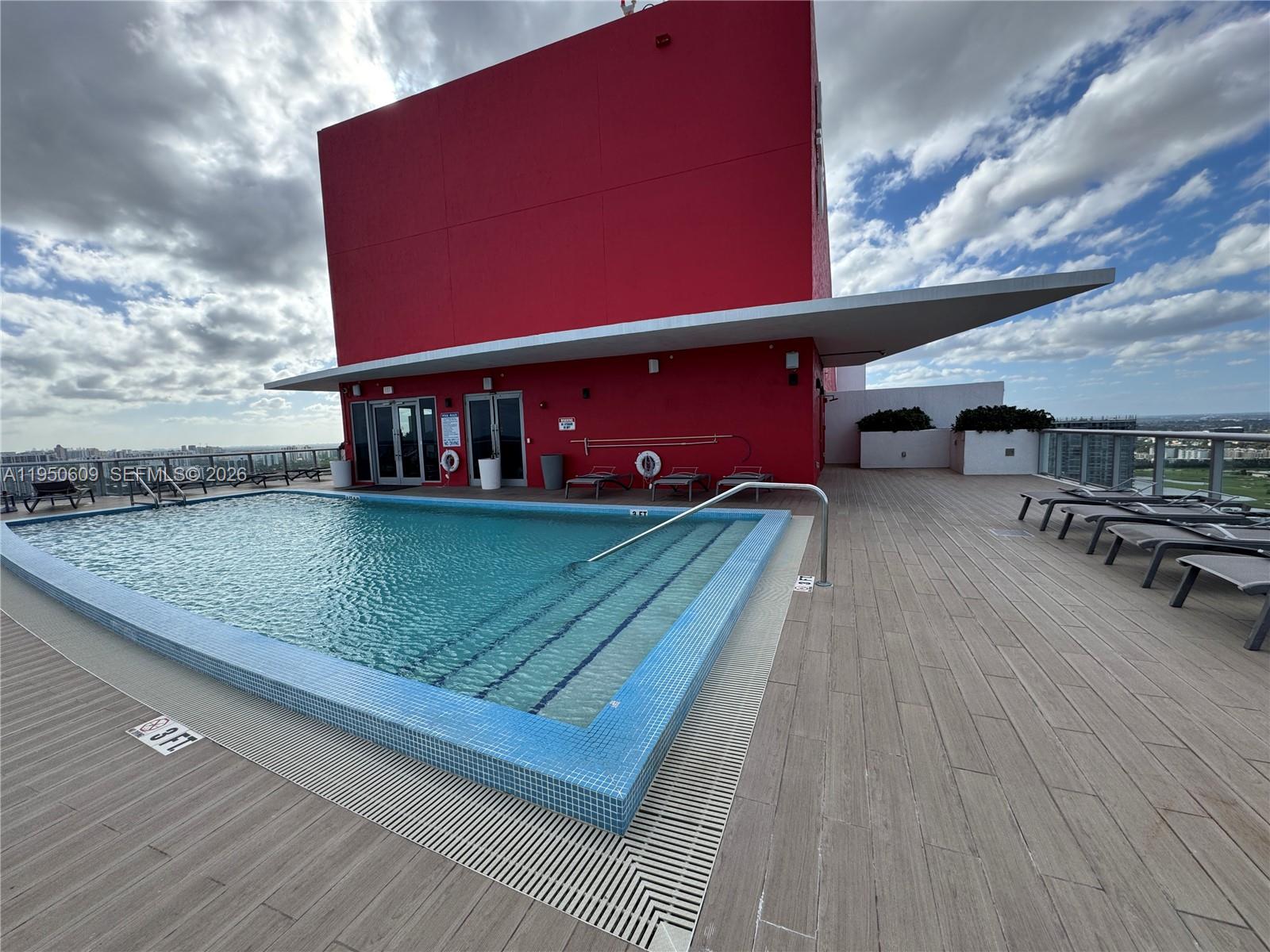 image Beachwalk Condominium31