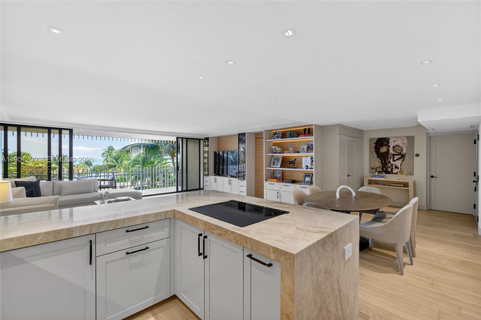 image Three Grove Isle11