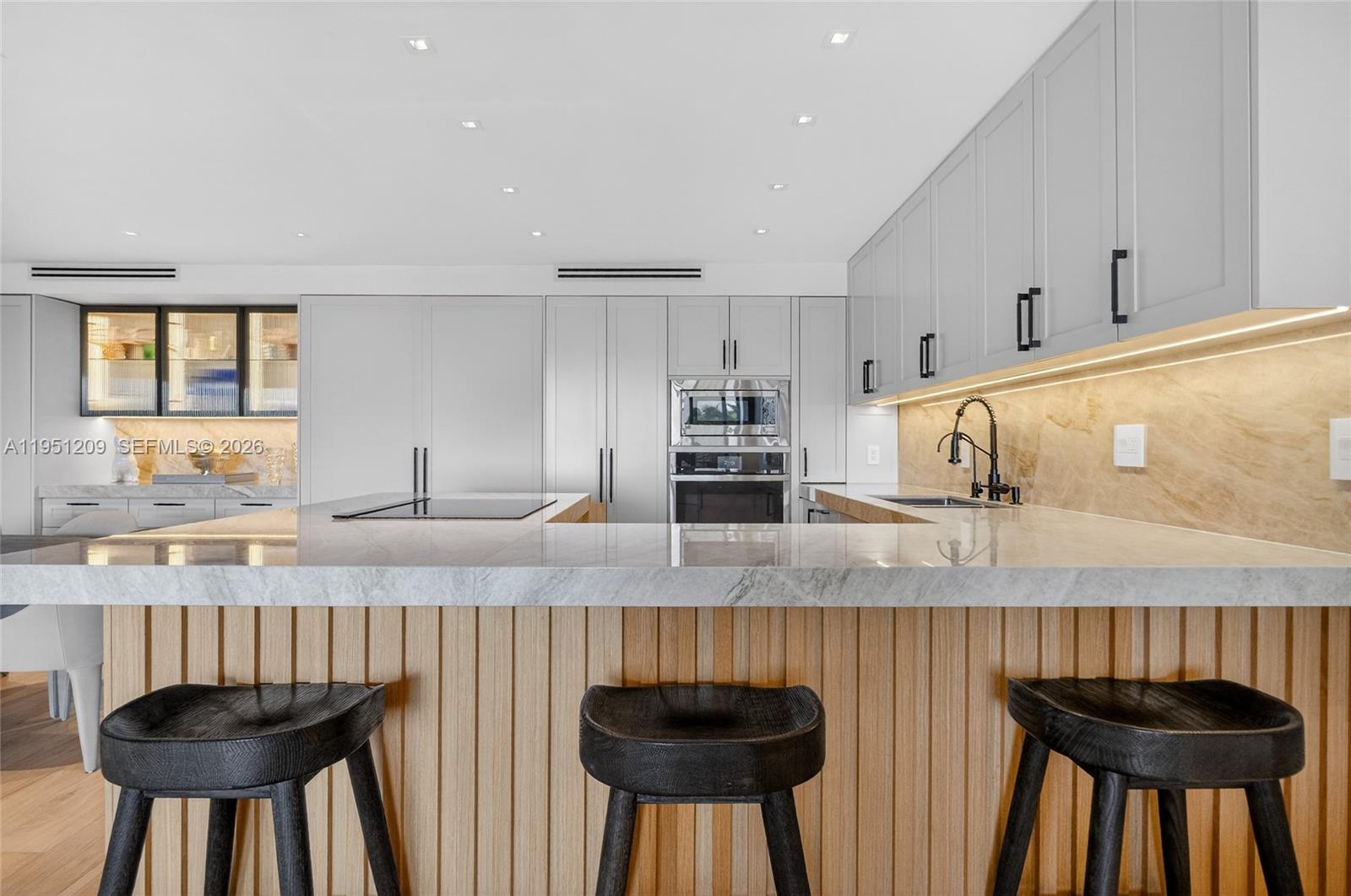 image Three Grove Isle5