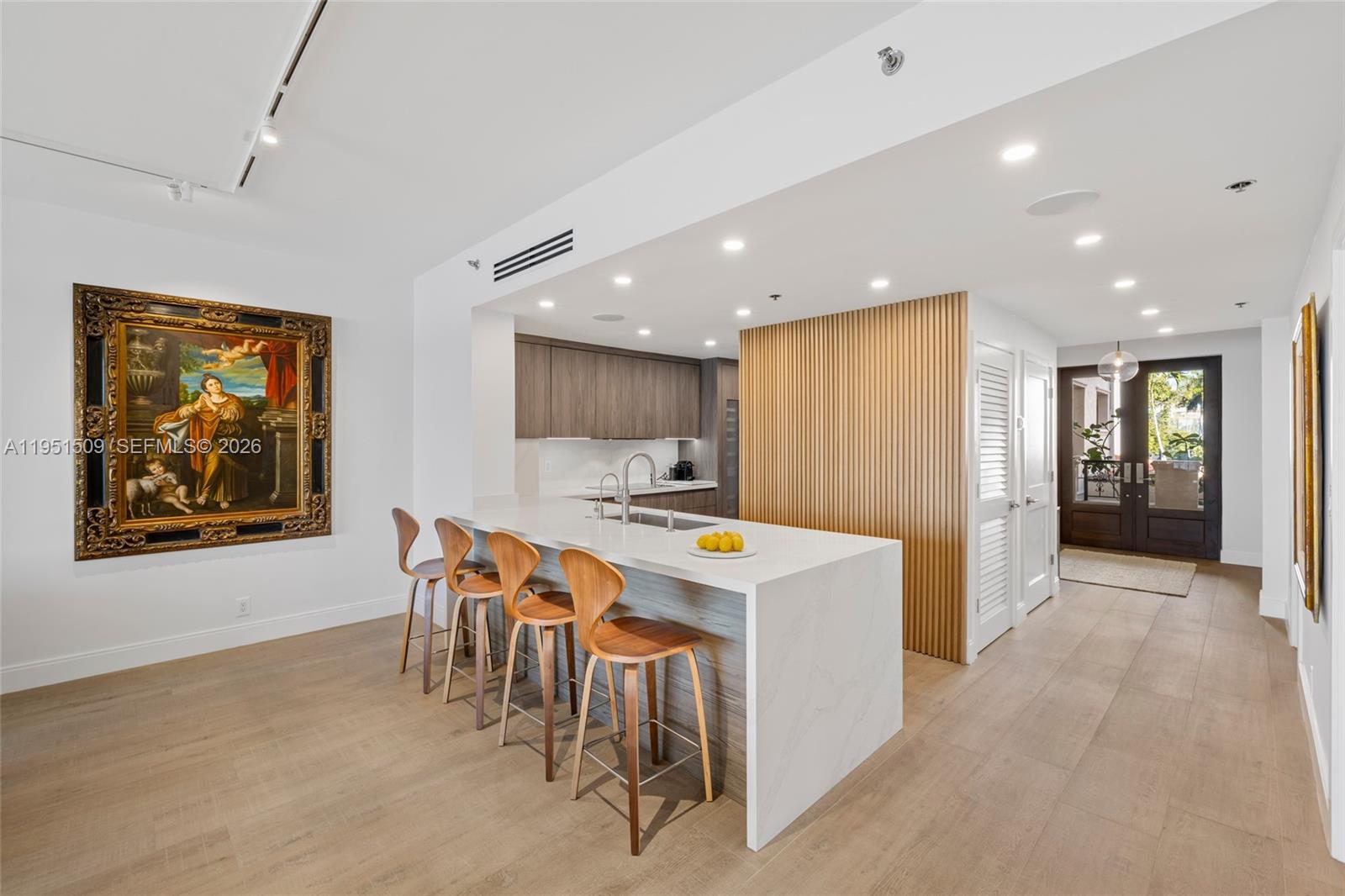 2225 Fisher Is Dr #3205 Miami Beach, FL 33109