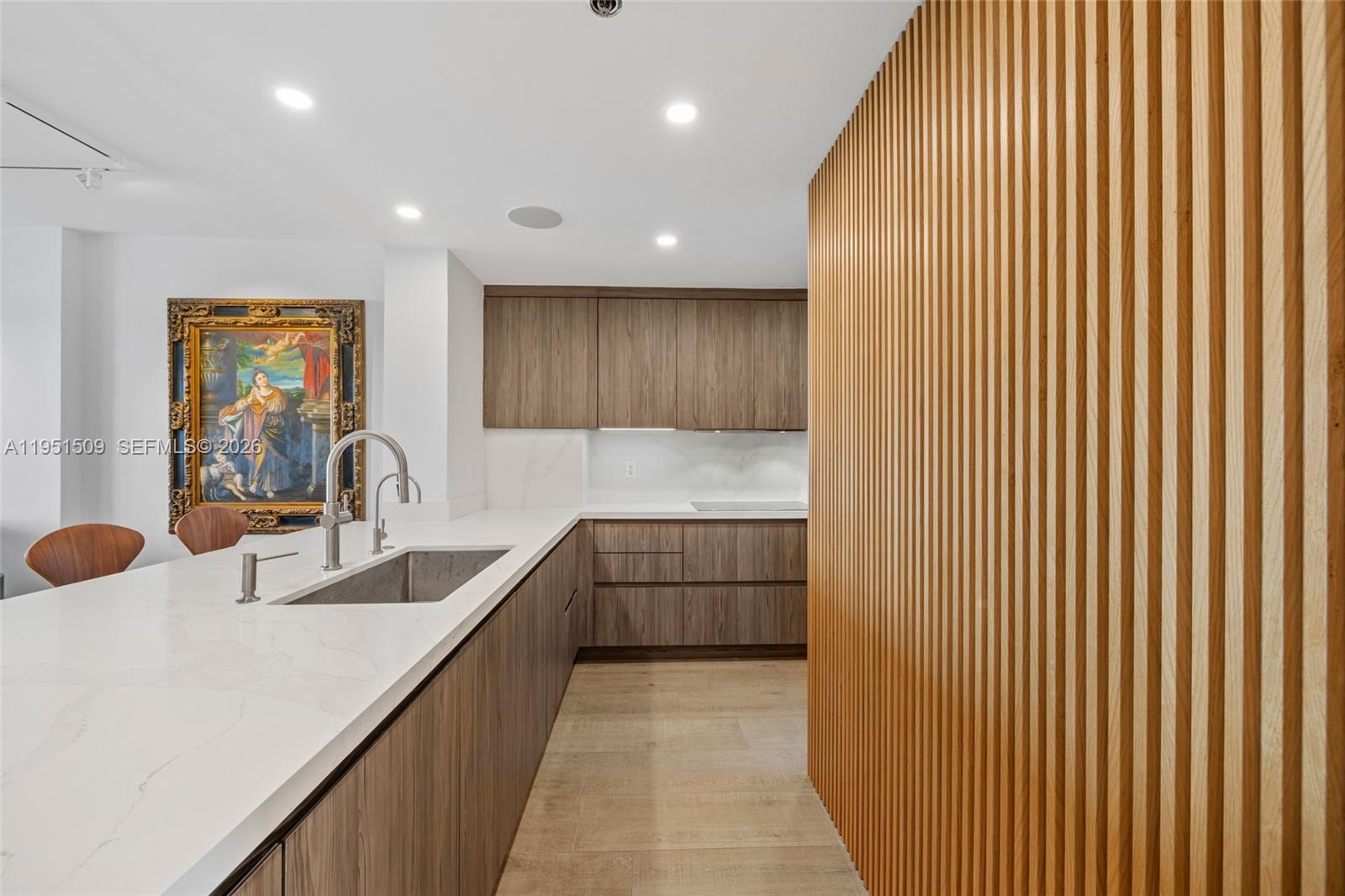 2225 Fisher Is Dr #3205 Miami Beach, FL 33109