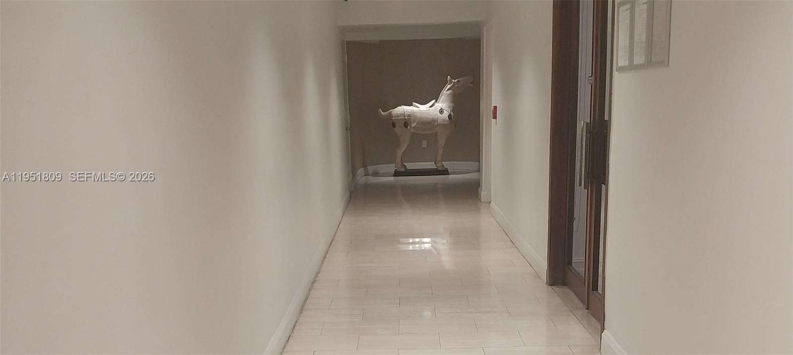 image Brickell Bay Club19