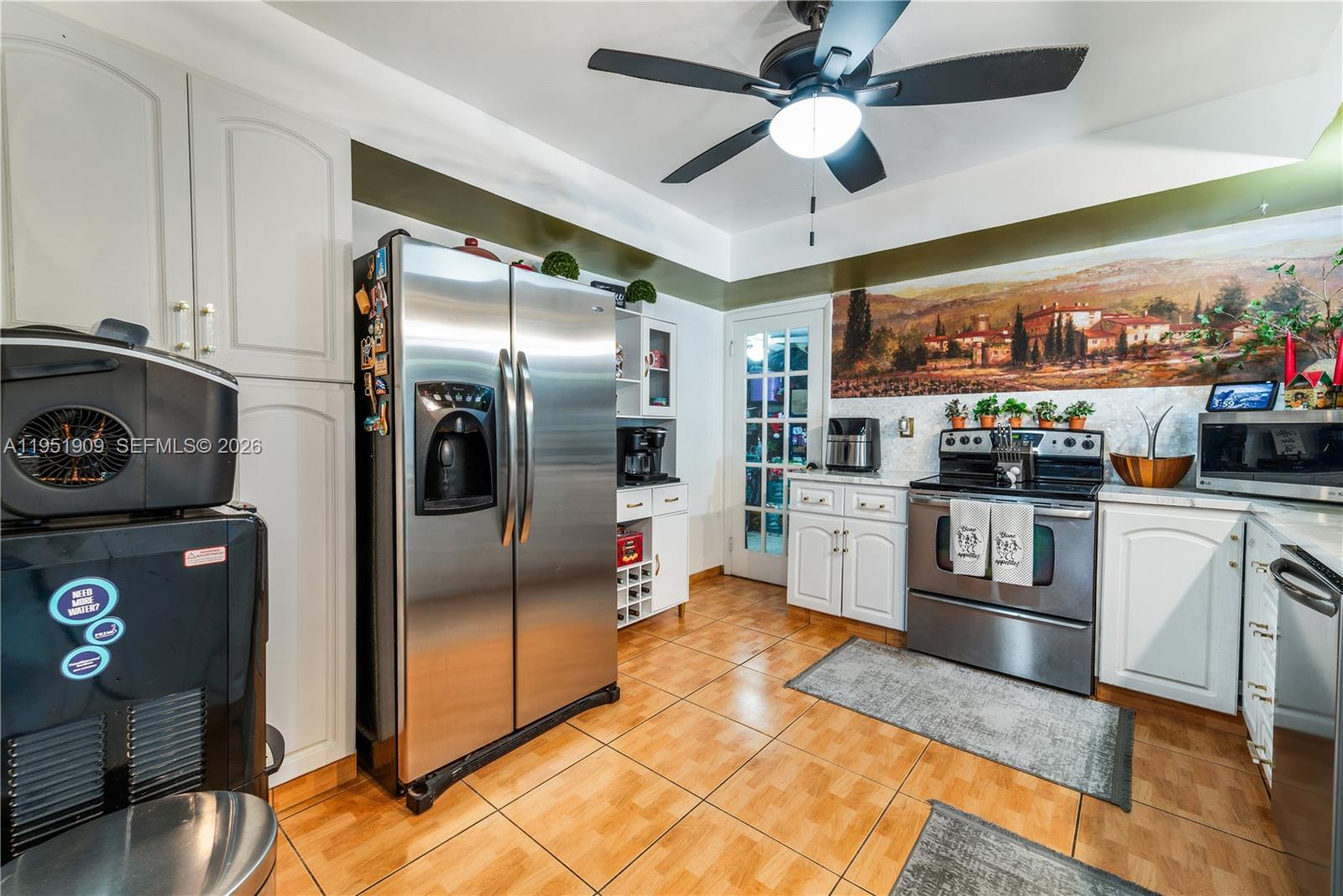 8065 W 14th Ct Hialeah, FL 33014