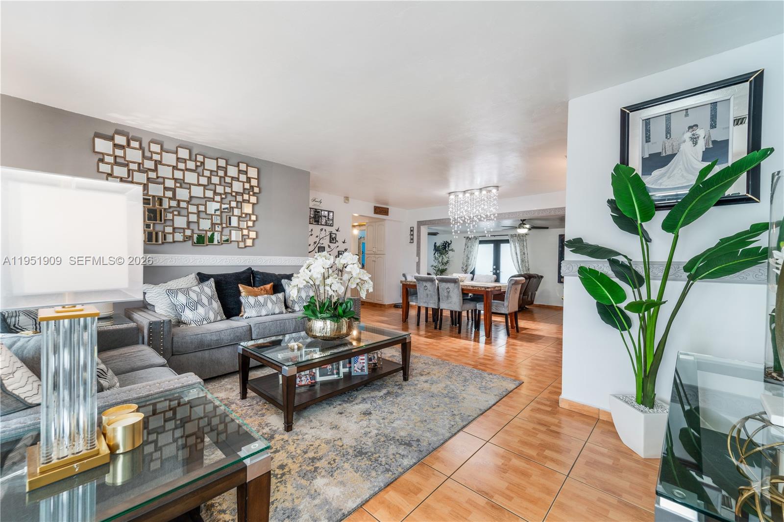 8065 W 14th Ct Hialeah, FL 33014