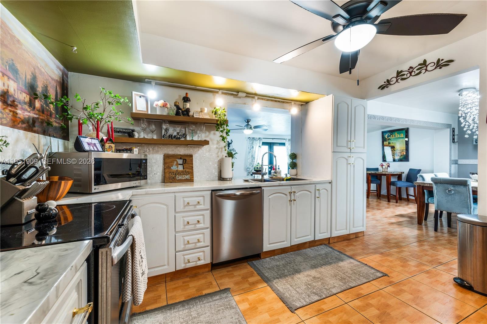 8065 W 14th Ct Hialeah, FL 33014