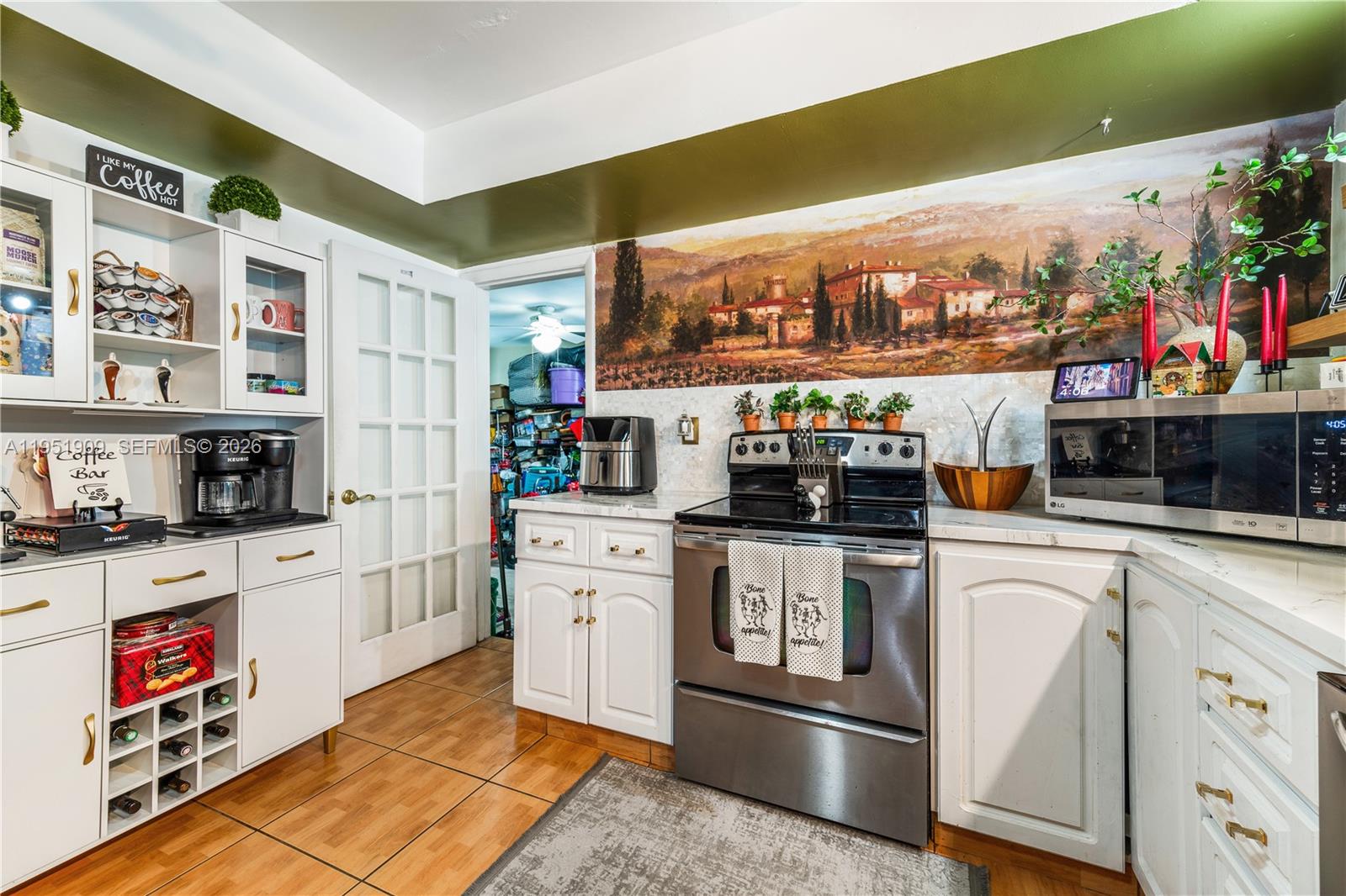 8065 W 14th Ct Hialeah, FL 33014