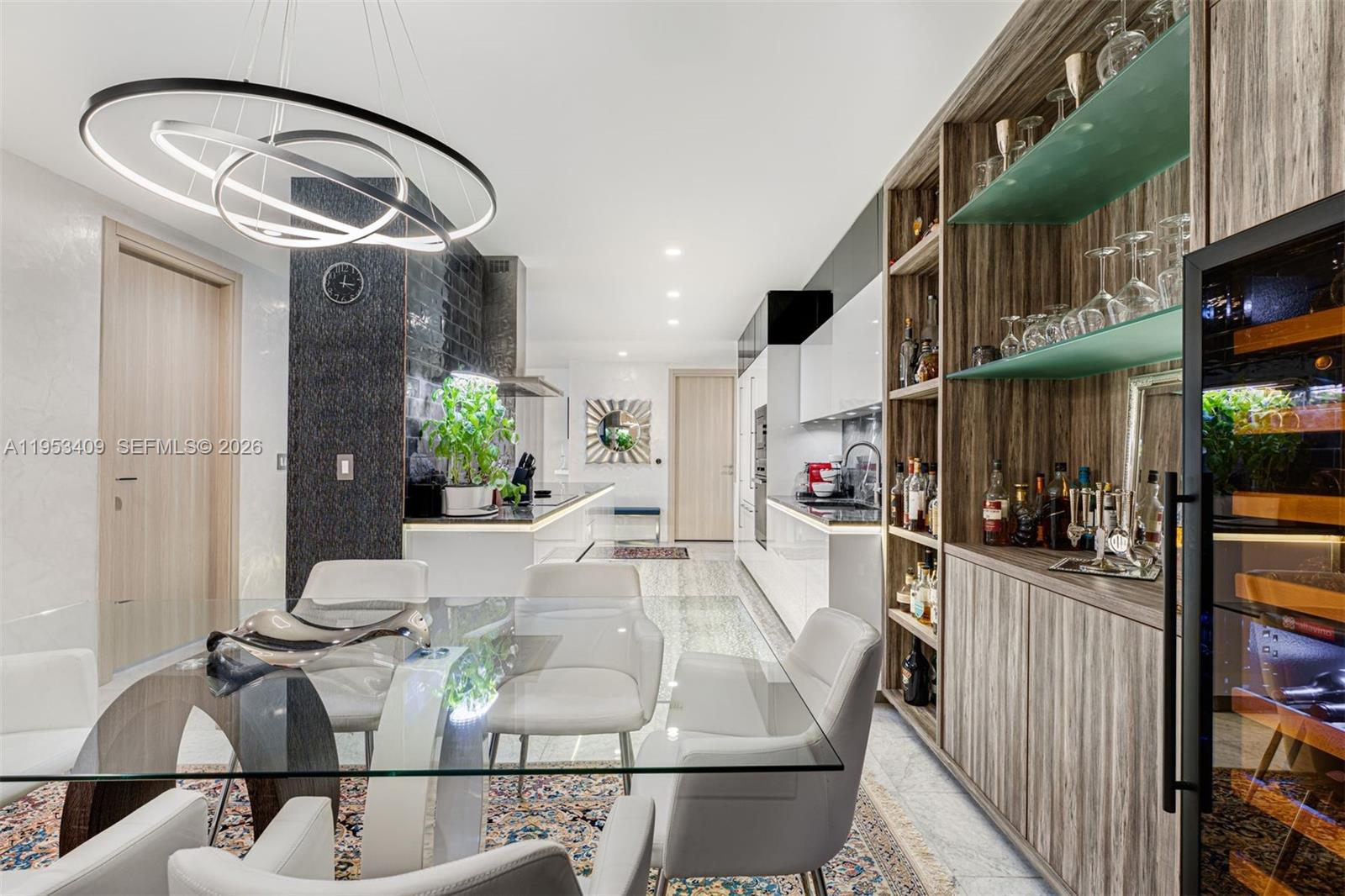 image Brickell Flatiron10