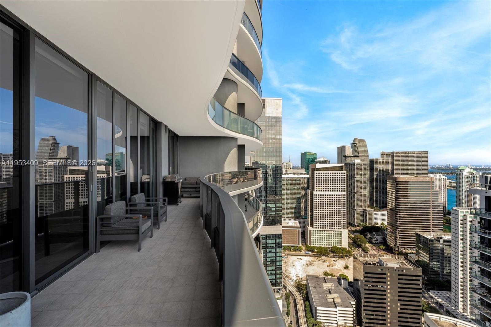 image Brickell Flatiron41