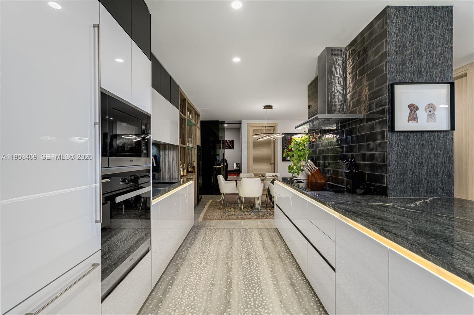 image Brickell Flatiron5