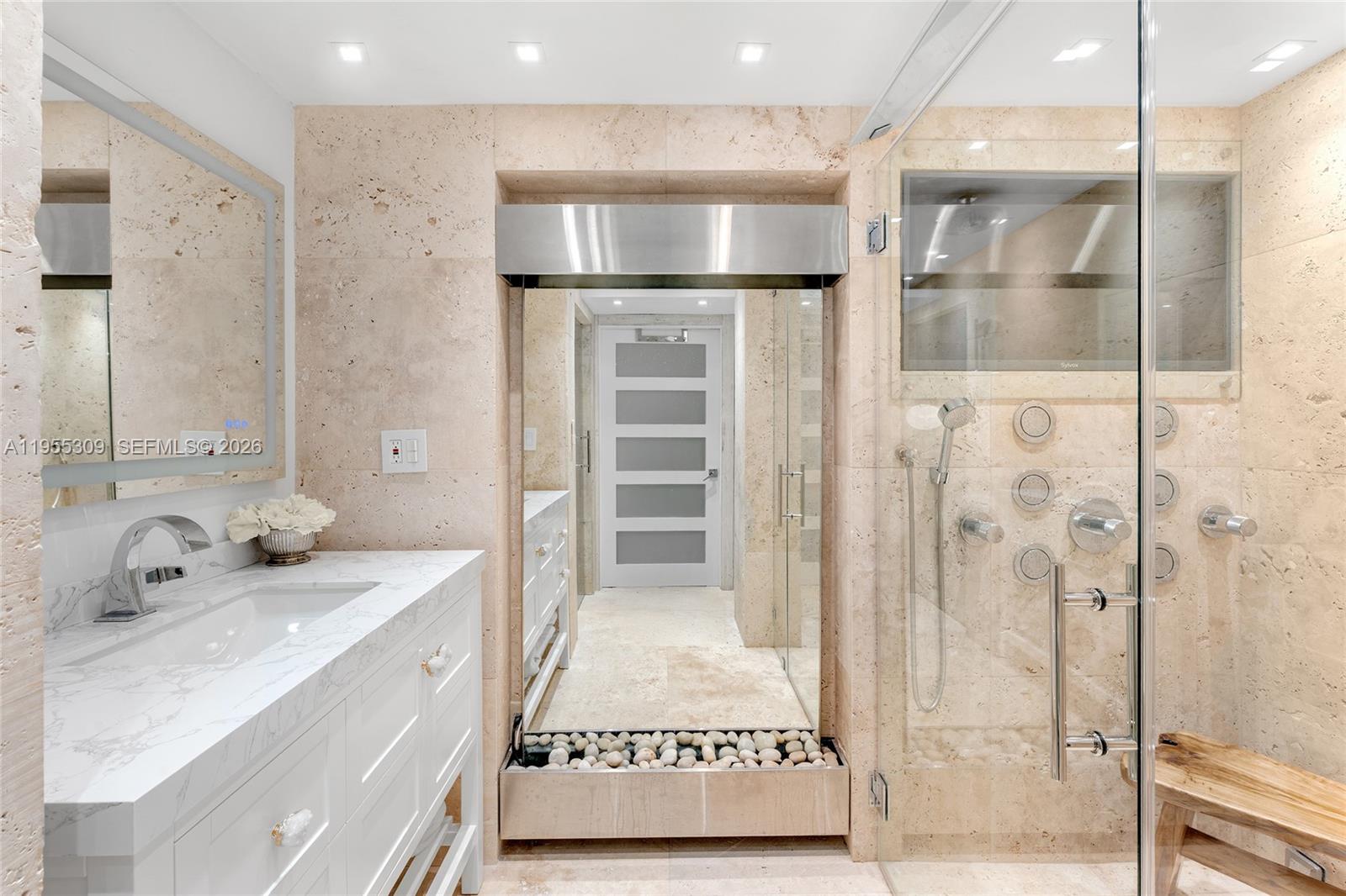 2443 Fisher Is Dr #5403 Miami, FL 33109