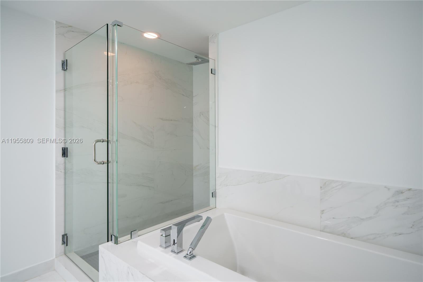 image 400 Sunny Isles28