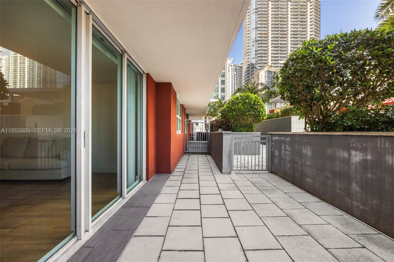 image The Mark on Brickell13