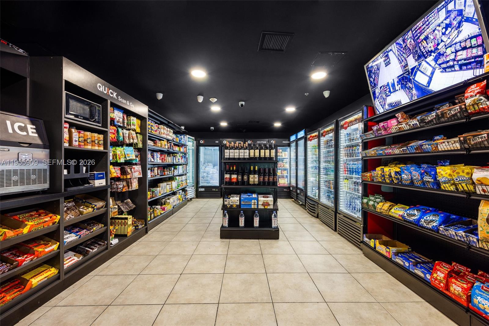 image The Mark on Brickell16