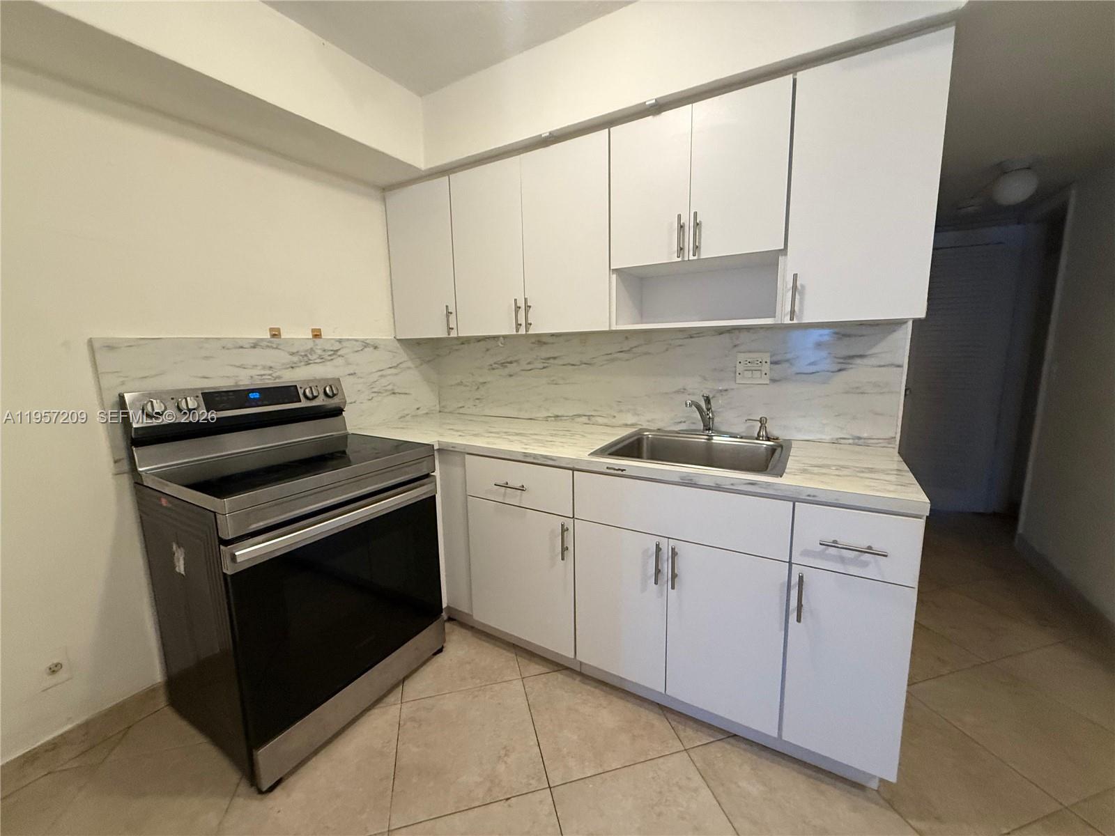 7917 West Dr #19 North Bay Village, FL 33141