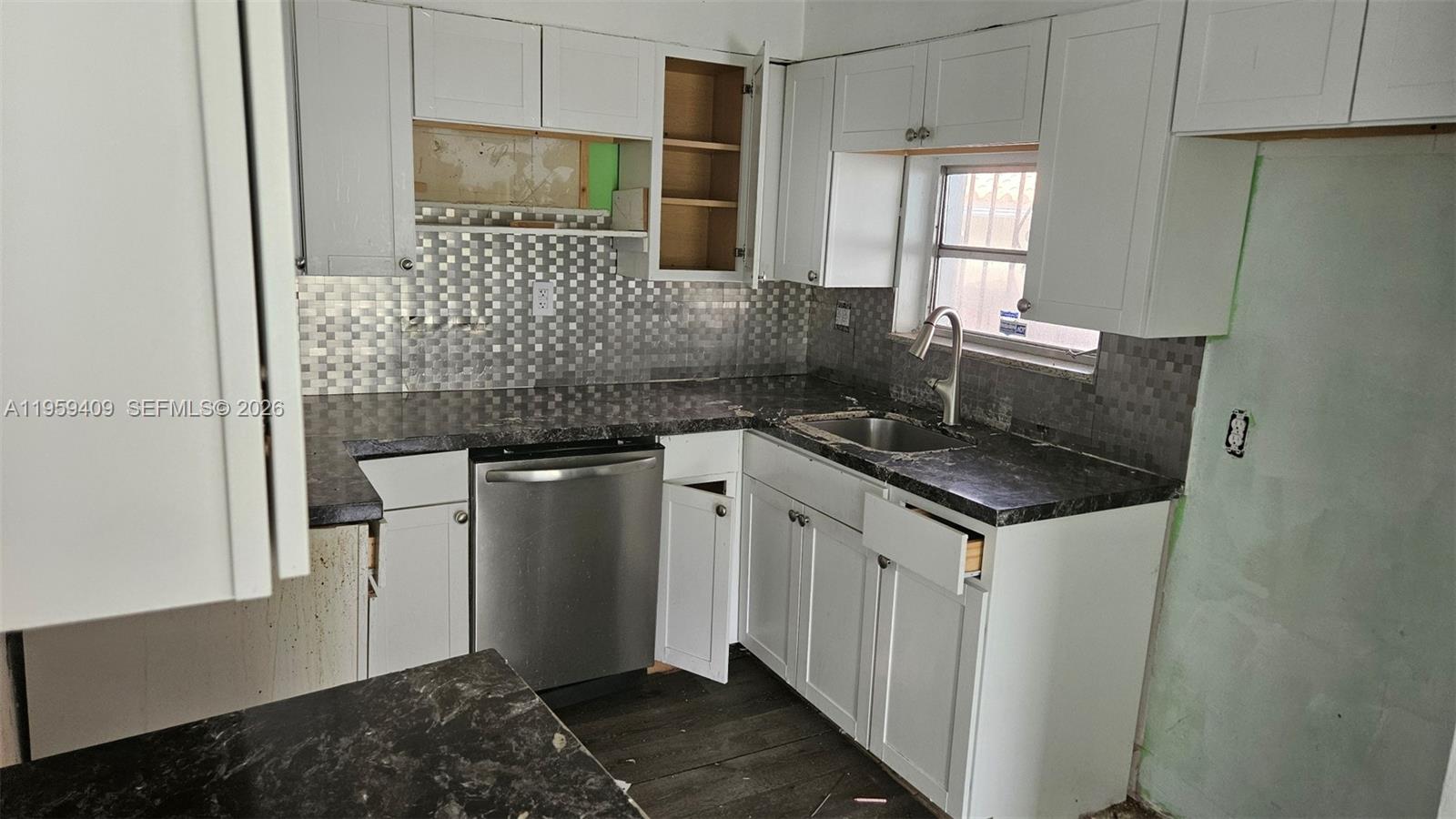 2102 SW 14th Ave Miami, FL 33145