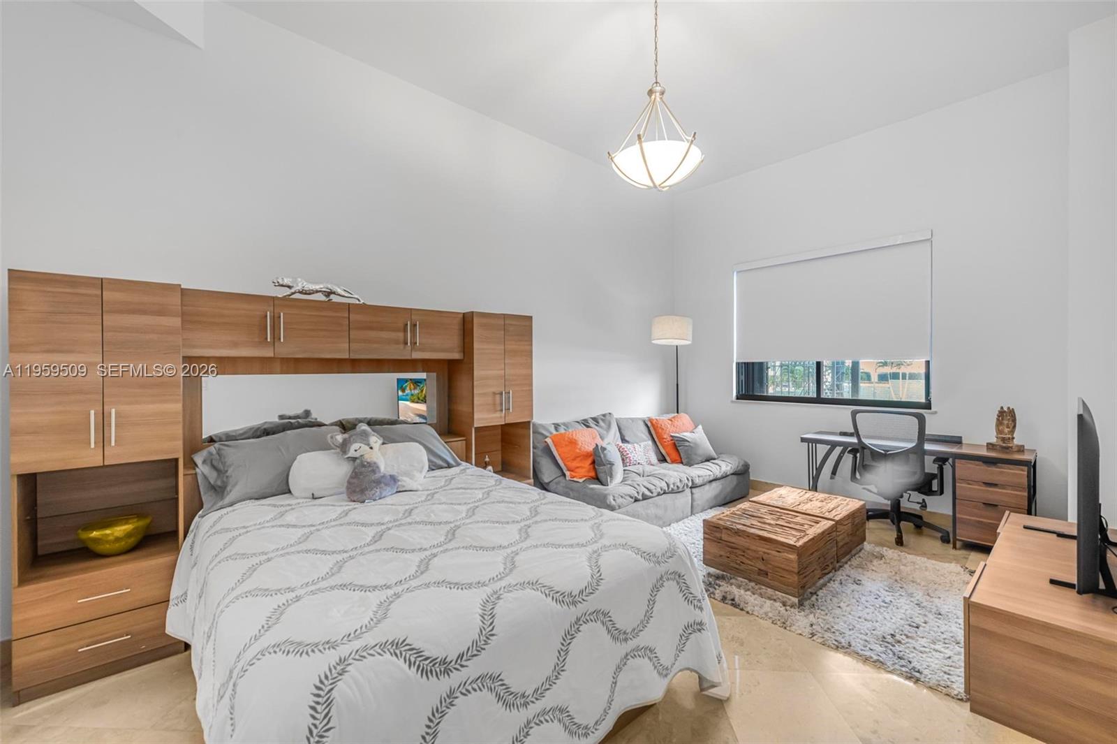 image Brickell Key Two8