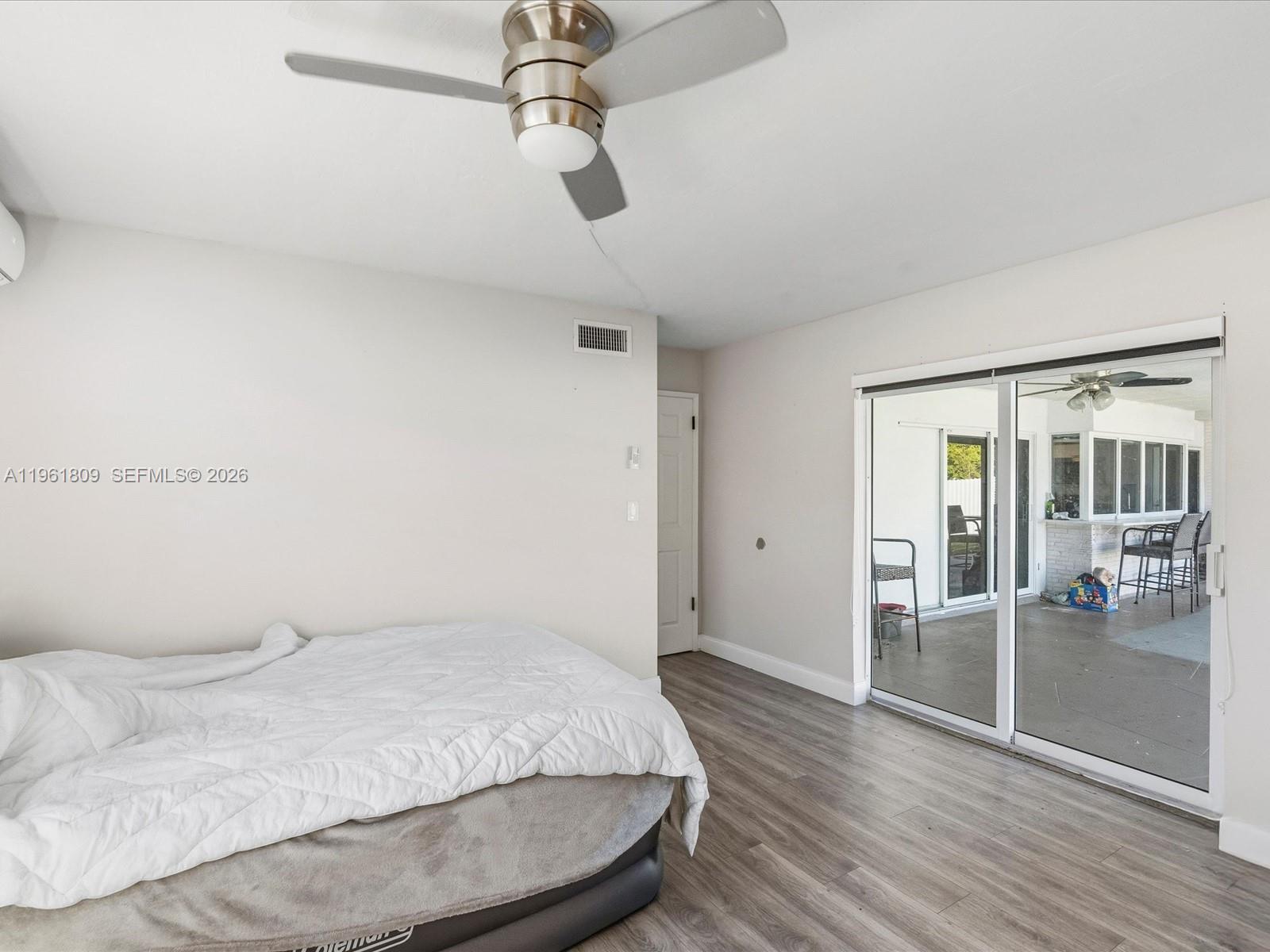 4709 Washington St Hollywood, FL 33021