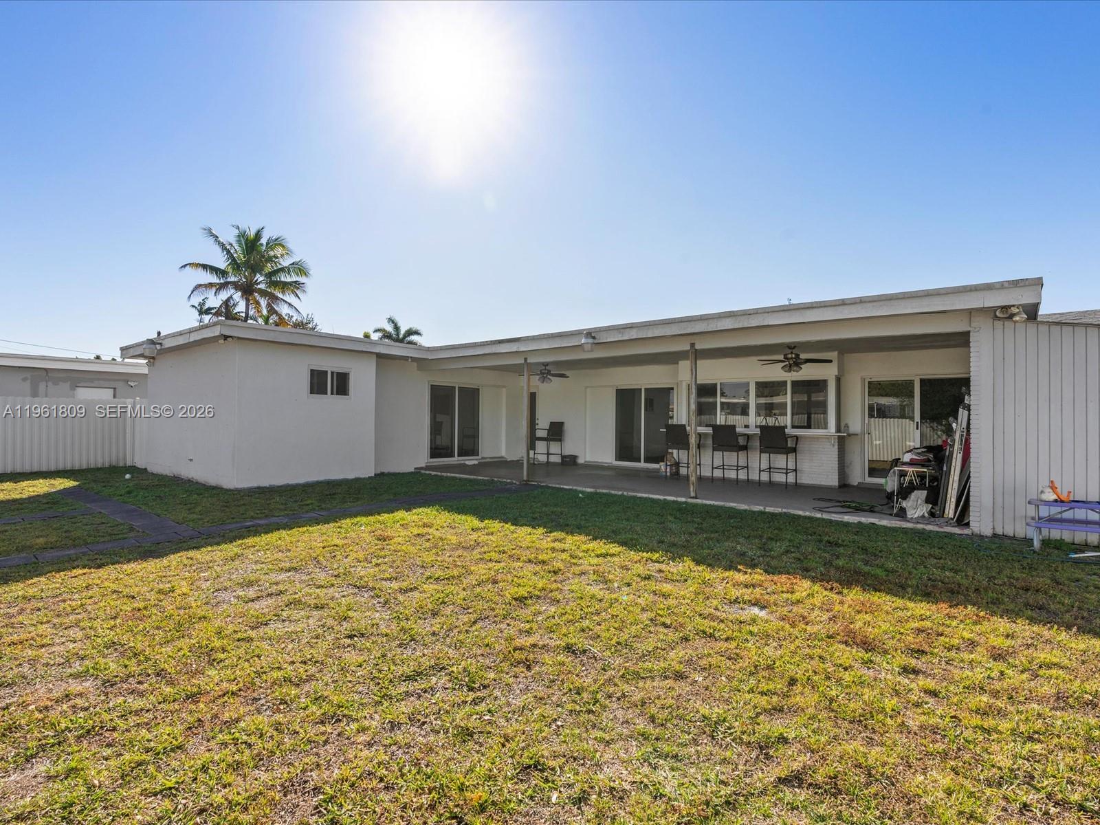 4709 Washington St Hollywood, FL 33021