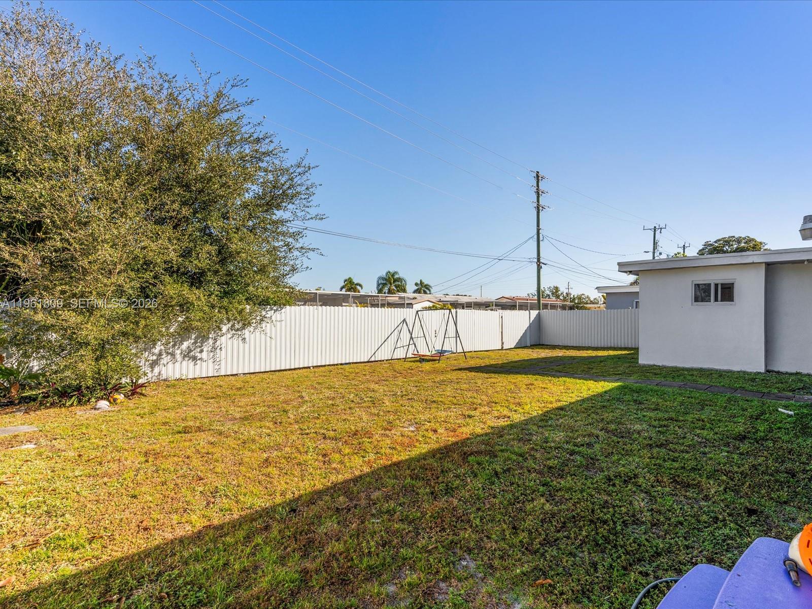 4709 Washington St Hollywood, FL 33021