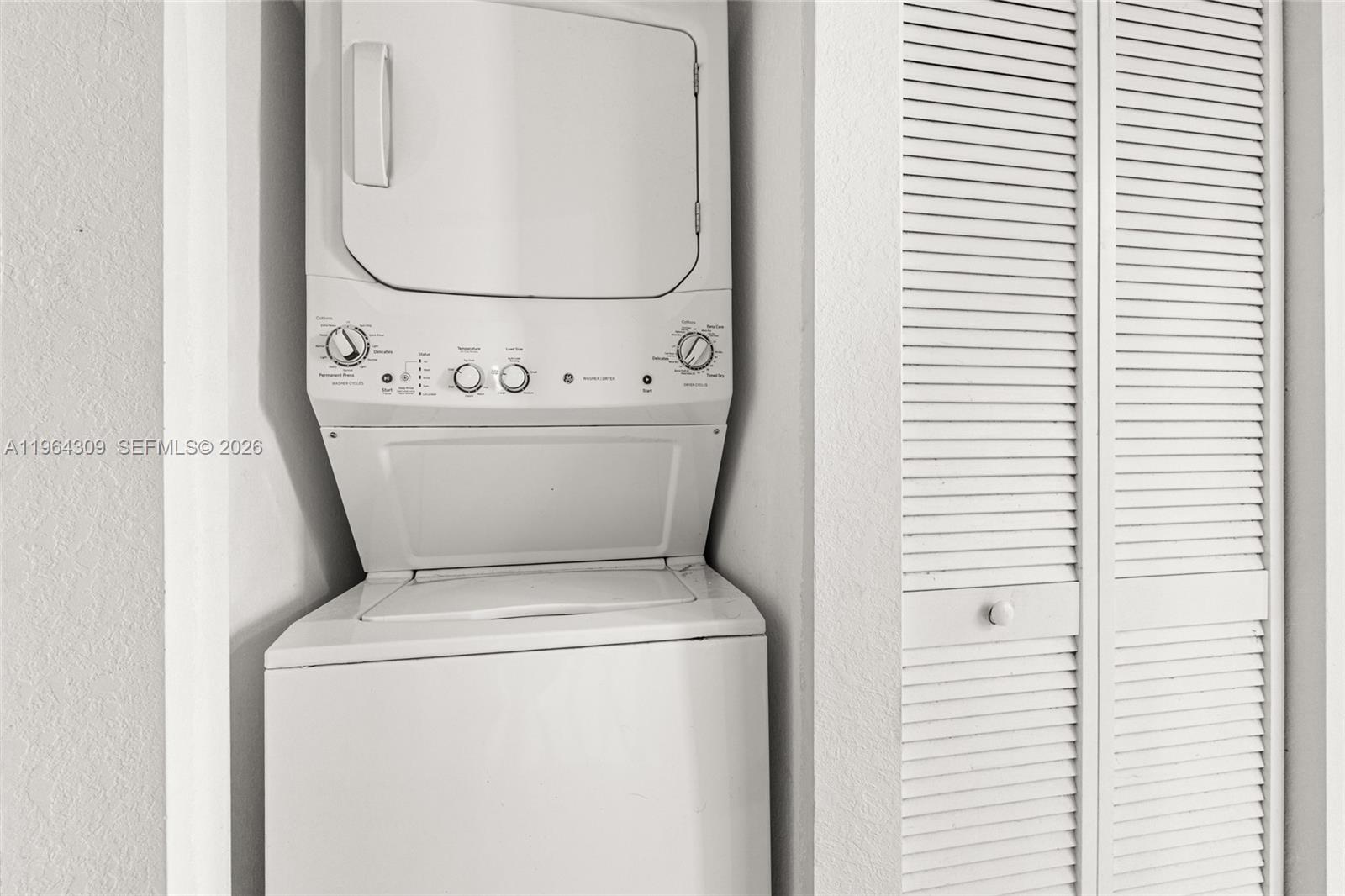 9011 SW 227th St #7 Cutler Bay, FL 33190