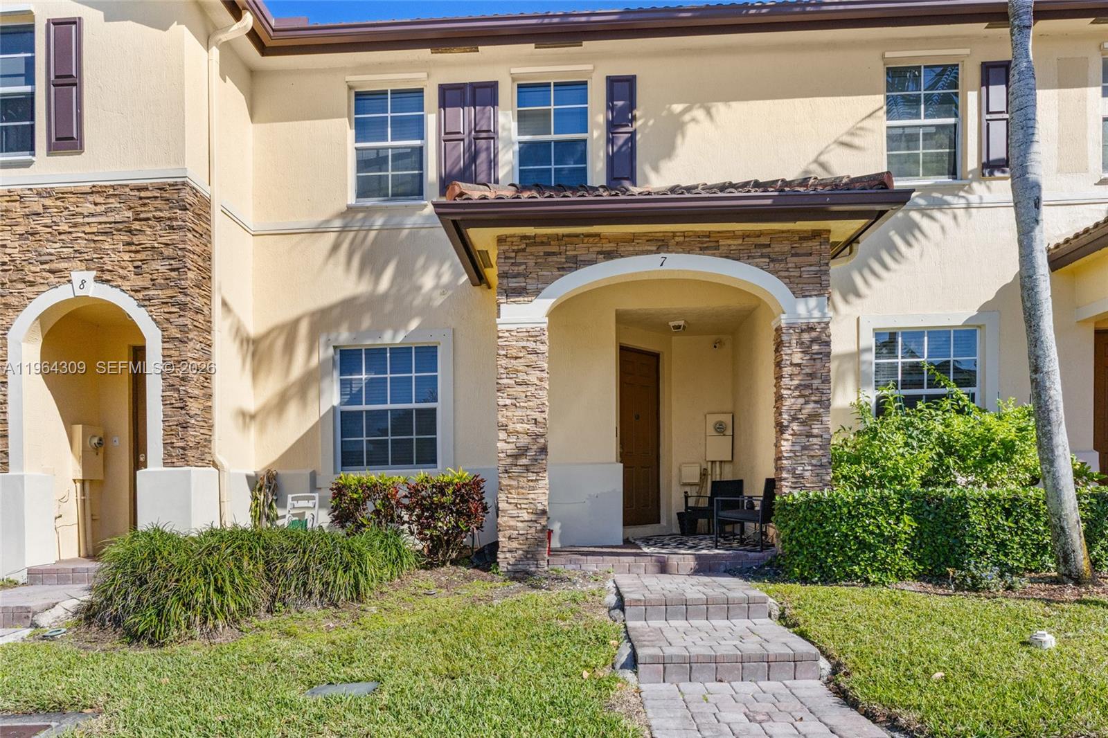 9011 SW 227th St #7 Cutler Bay, FL 33190