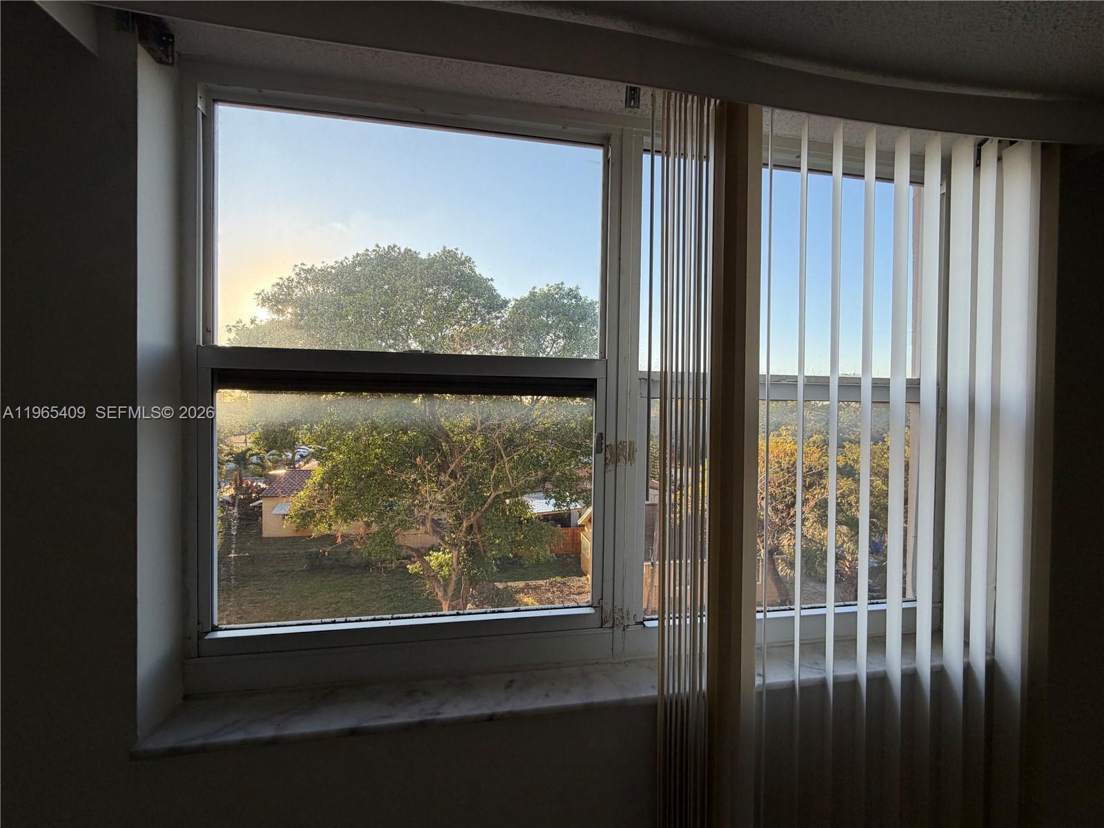 1830 Dixieanna St #406 Hollywood, FL 33020