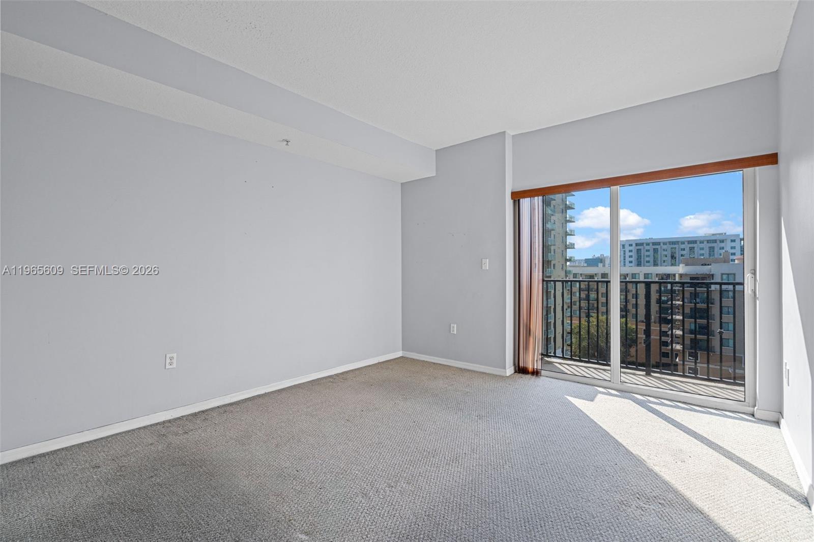 3410 Coral Way #904 Miami, FL 33145