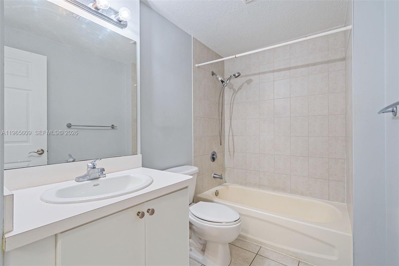 3410 Coral Way #904 Miami, FL 33145