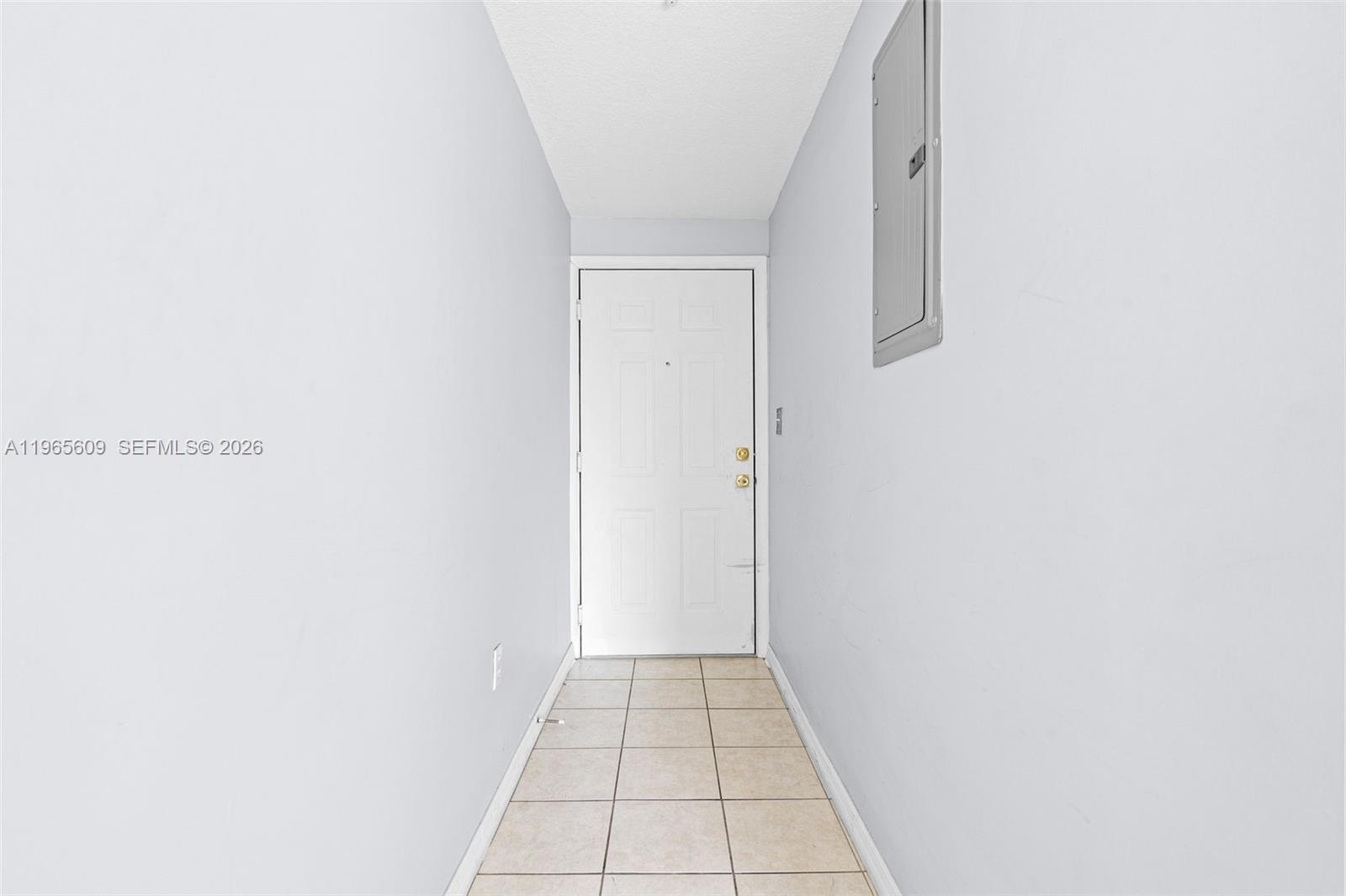 3410 Coral Way #904 Miami, FL 33145