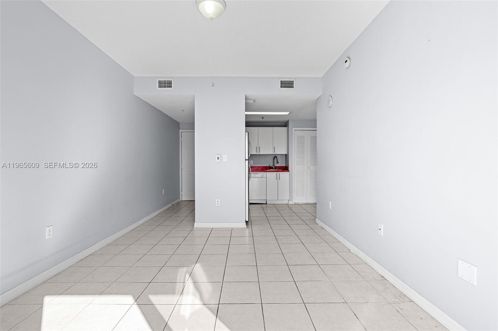 3410 Coral Way #904 Miami, FL 33145