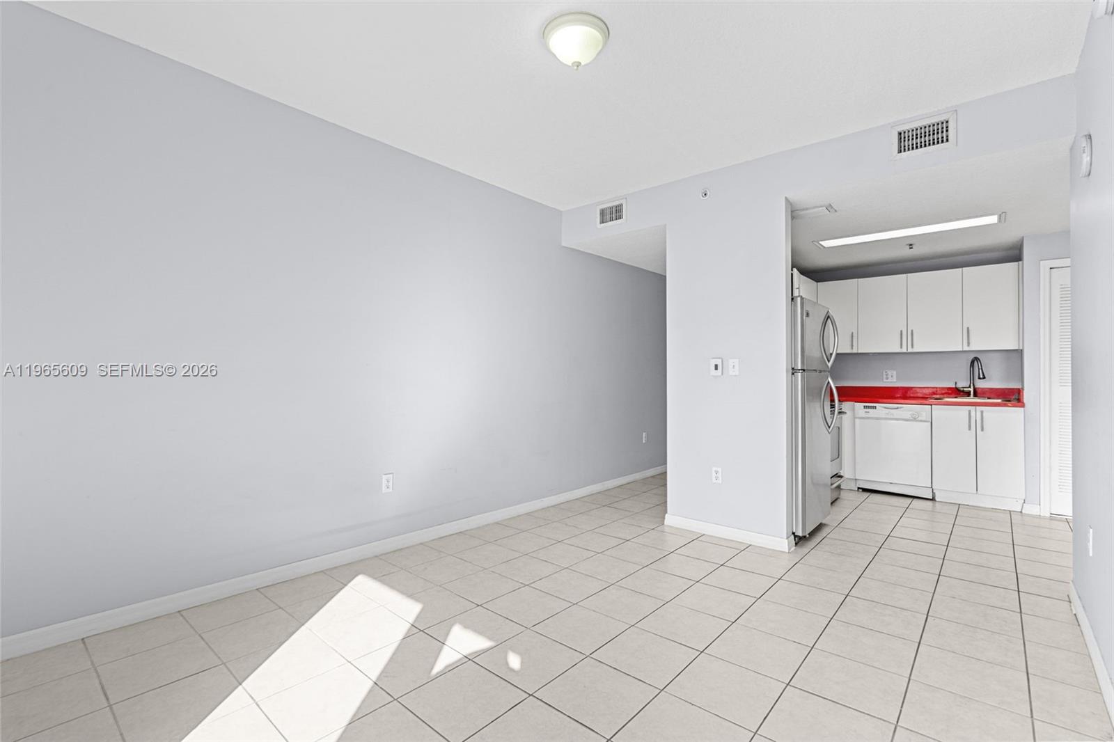 3410 Coral Way #904 Miami, FL 33145