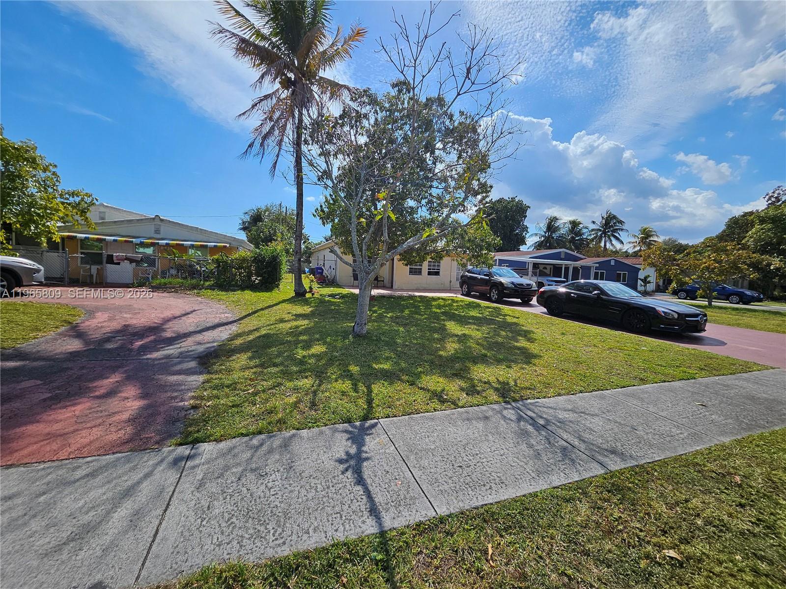 1232 NE 181st St North Miami Beach, FL 33162