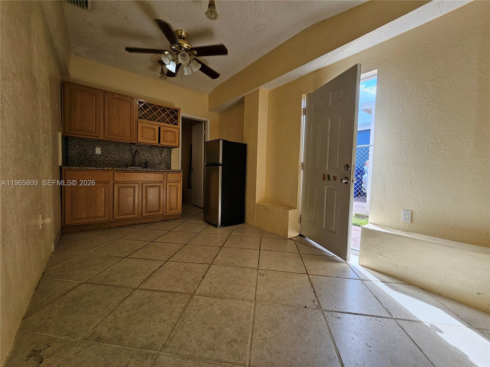 1232 NE 181st St North Miami Beach, FL 33162