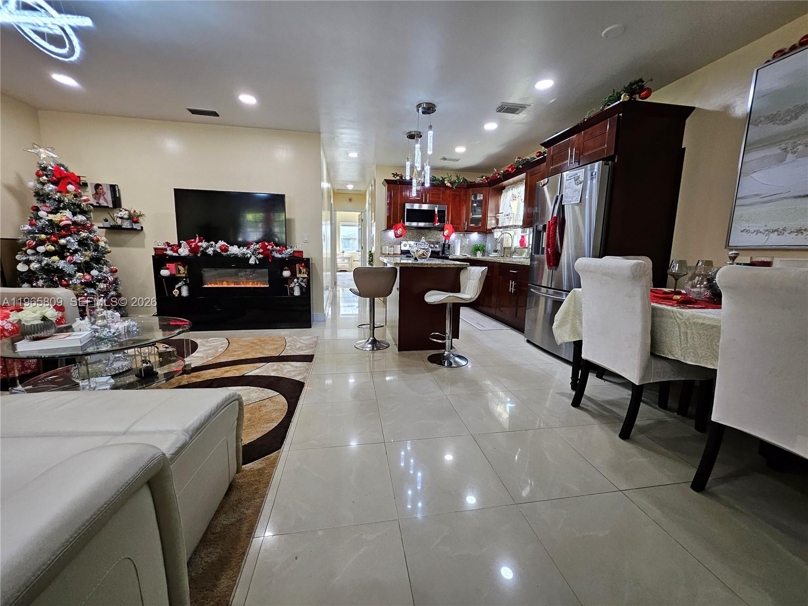 1232 NE 181st St North Miami Beach, FL 33162