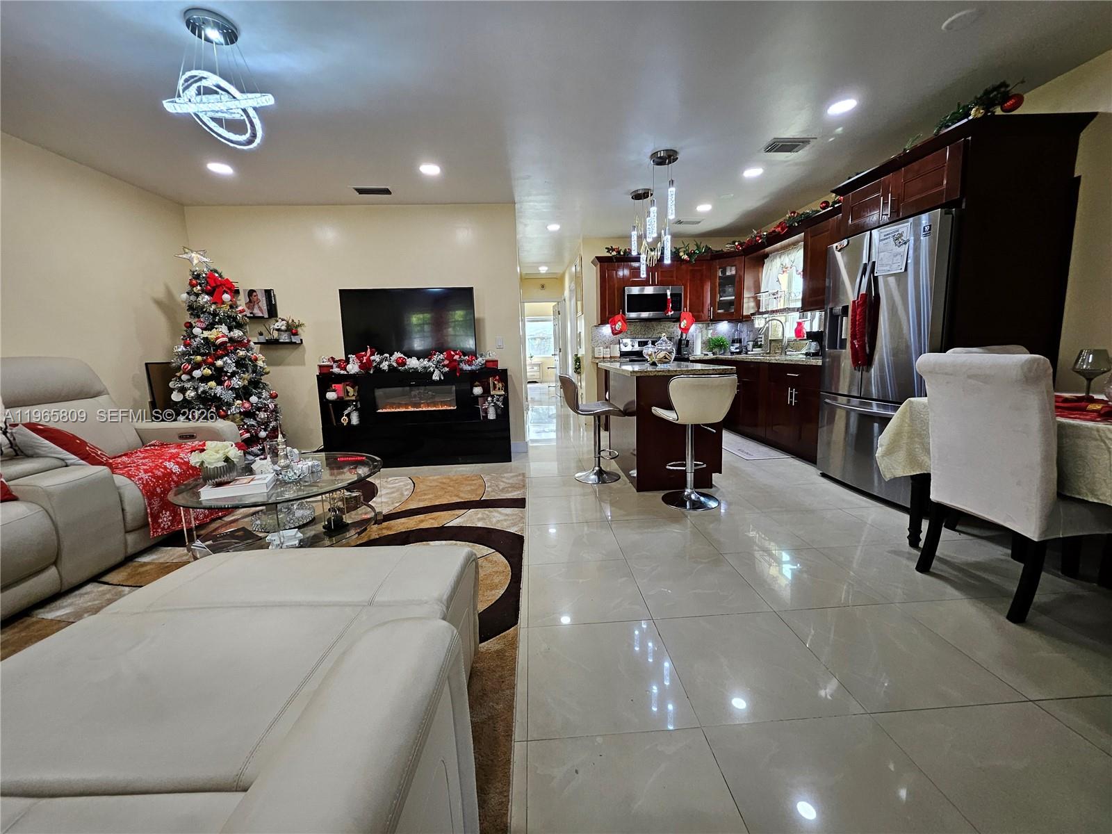 1232 NE 181st St North Miami Beach, FL 33162