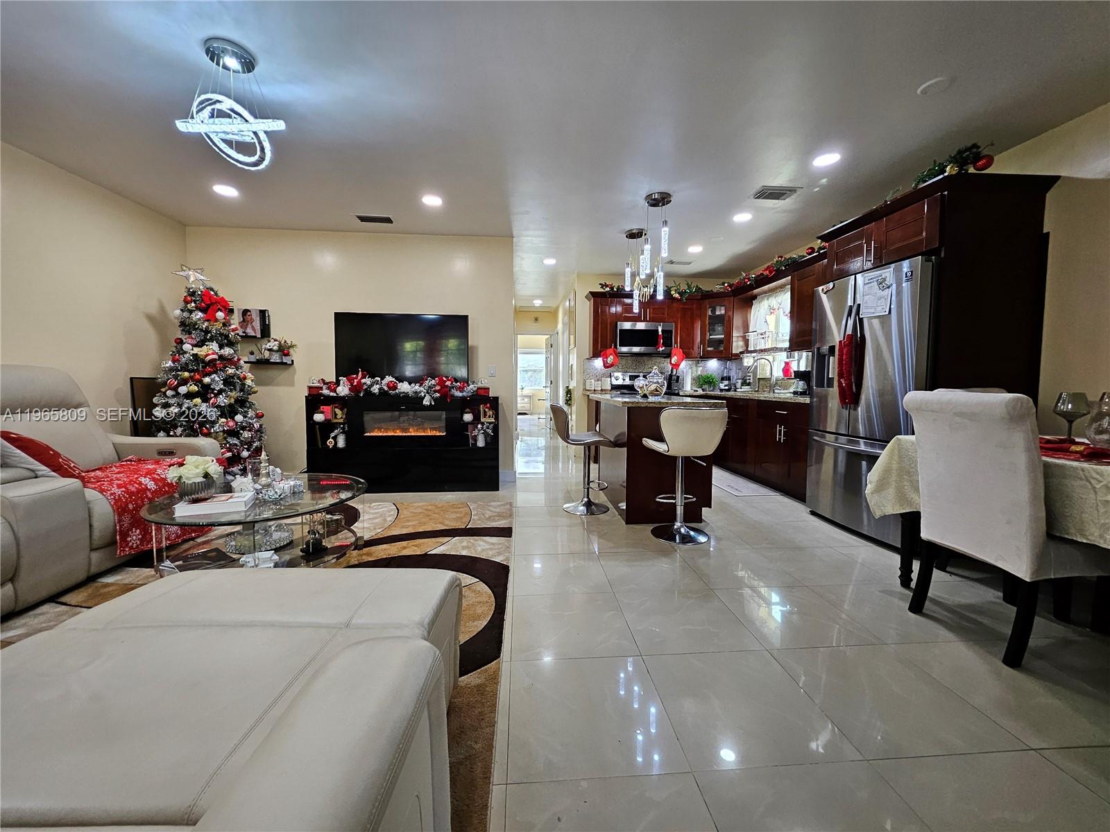 1232 NE 181st St North Miami Beach, FL 33162