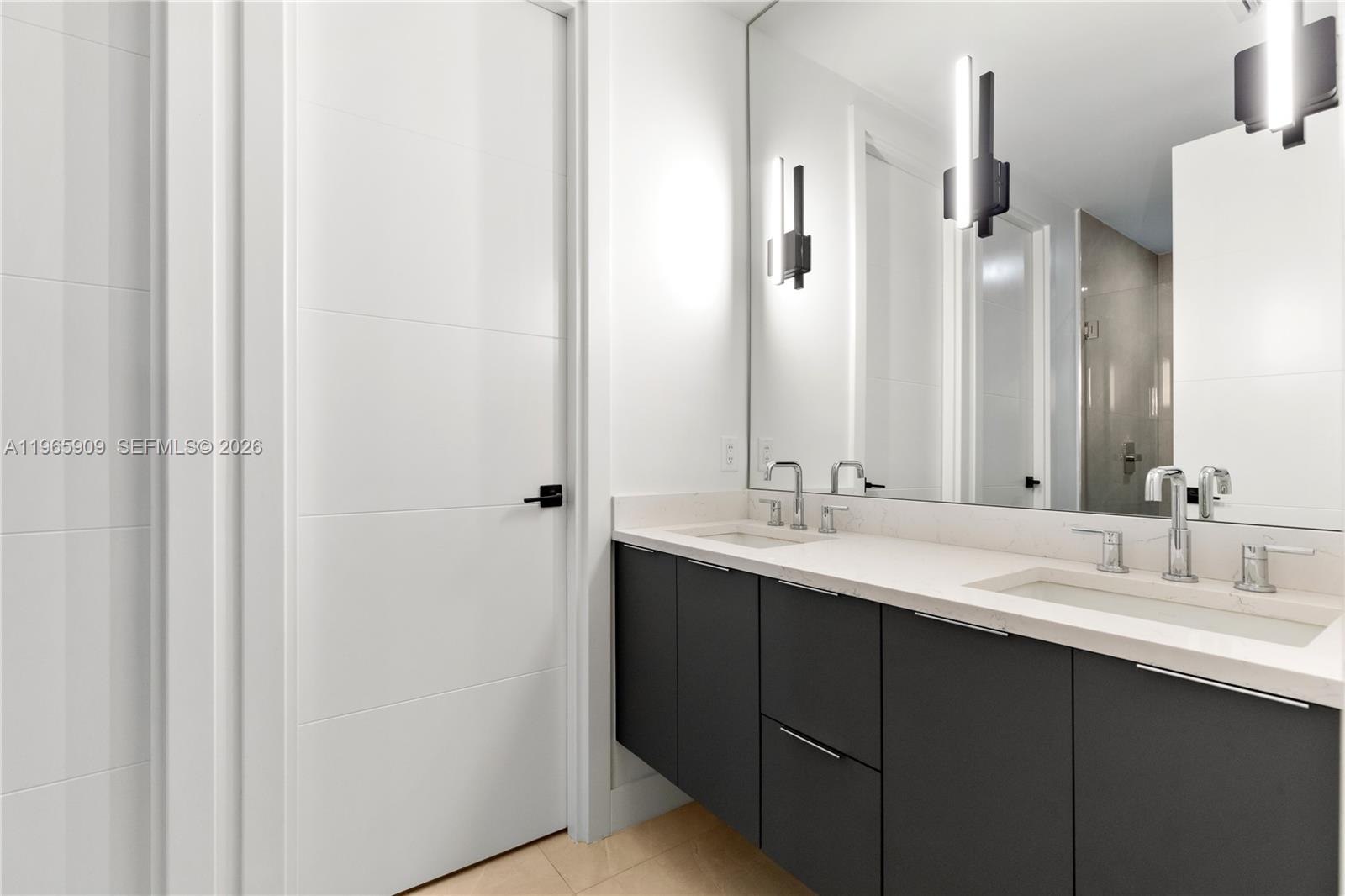 436 SE 12th Ct Fort Lauderdale, FL 33316