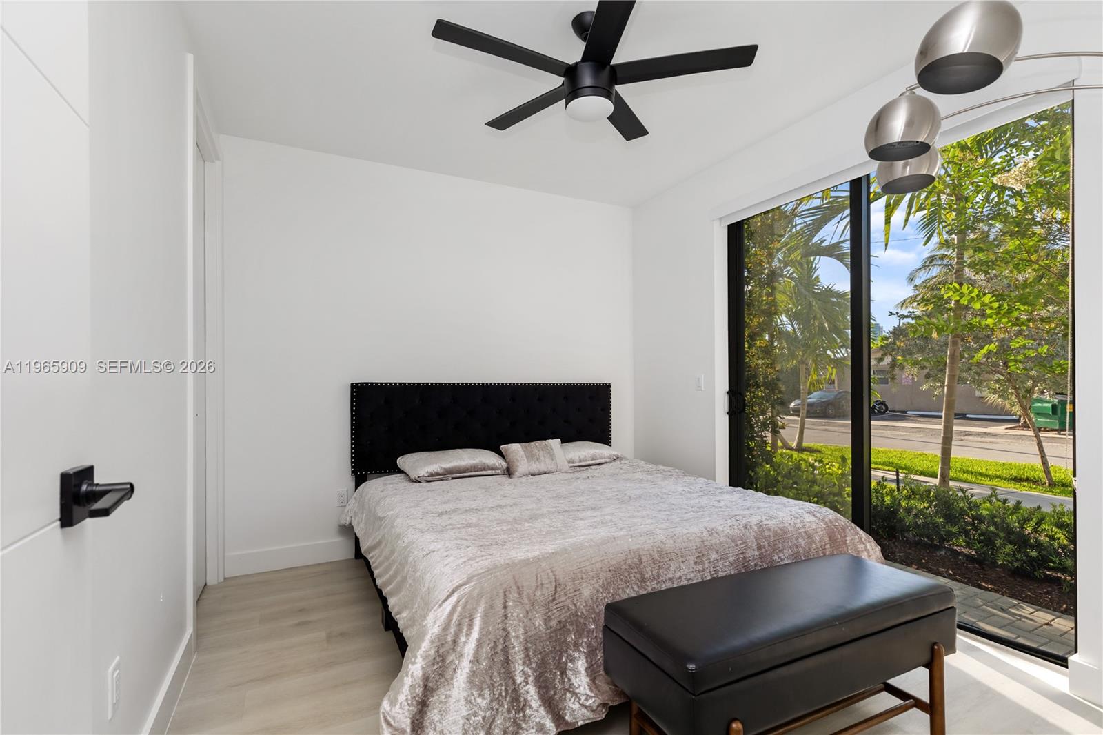 436 SE 12th Ct Fort Lauderdale, FL 33316