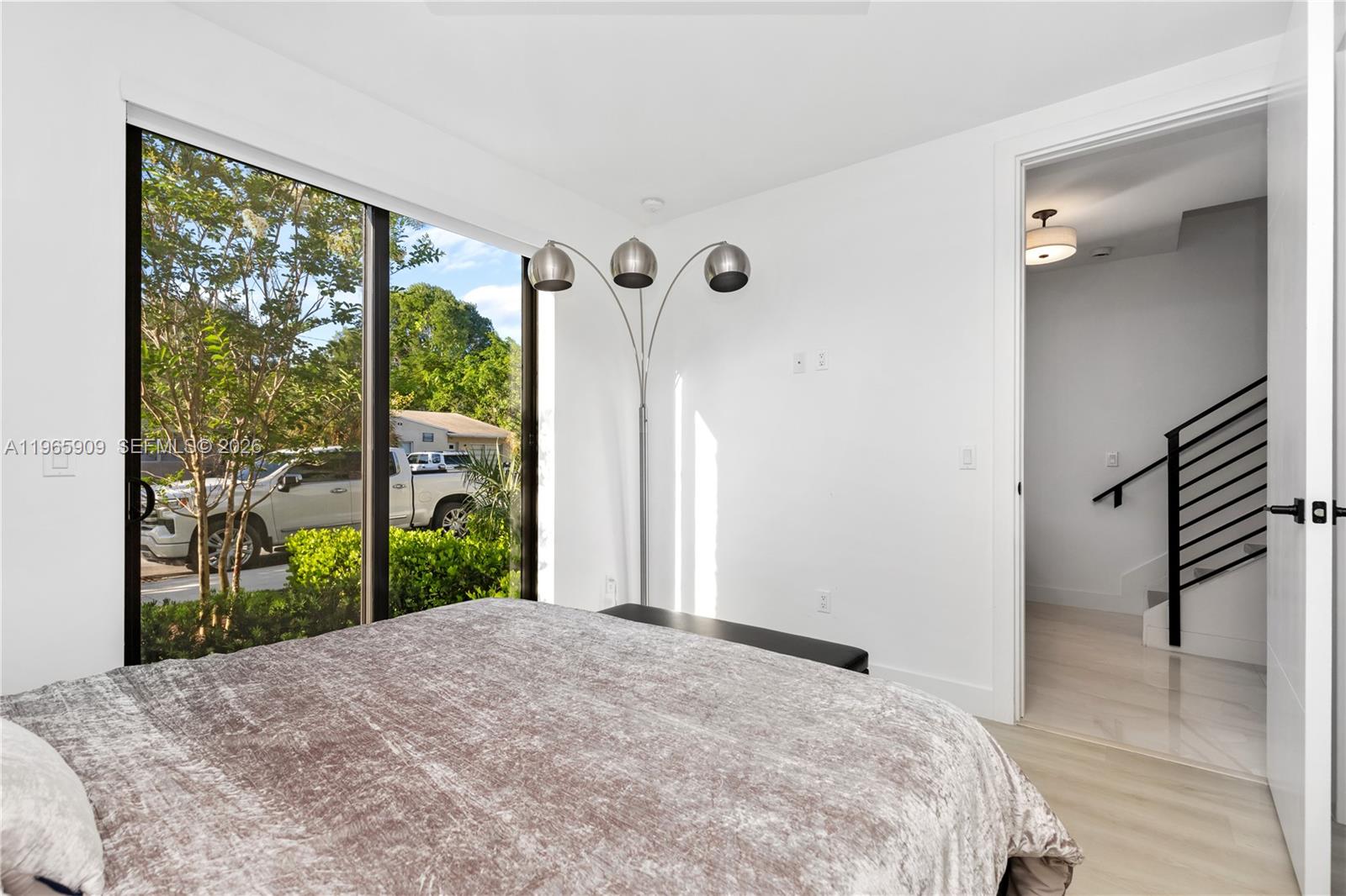 436 SE 12th Ct Fort Lauderdale, FL 33316