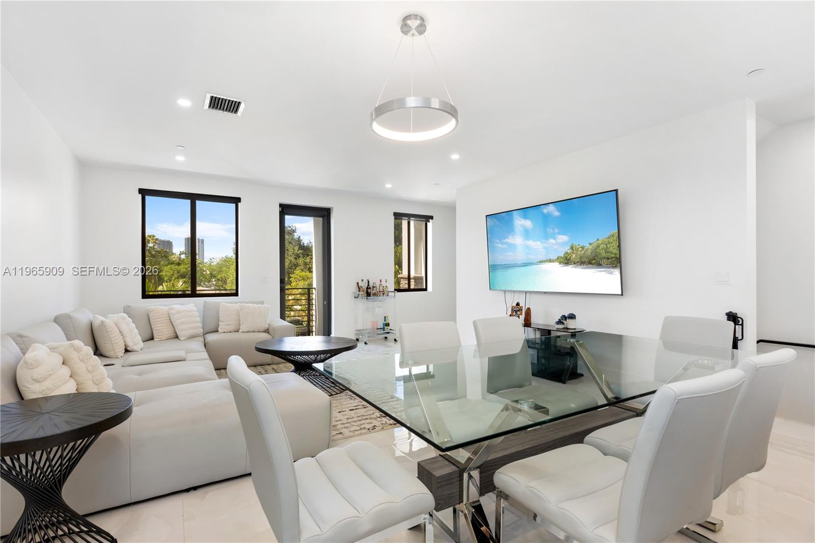 436 SE 12th Ct Fort Lauderdale, FL 33316