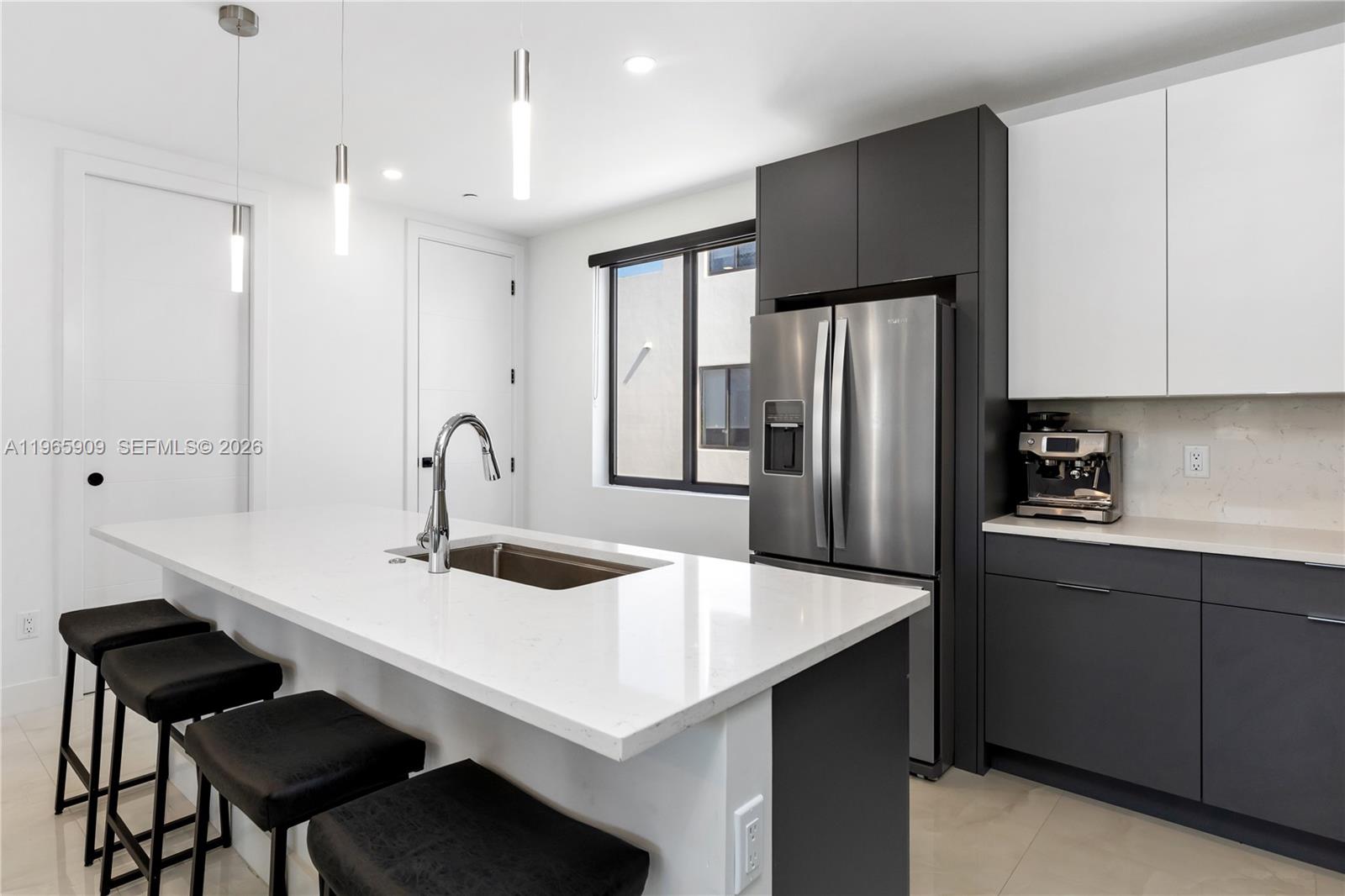 436 SE 12th Ct Fort Lauderdale, FL 33316