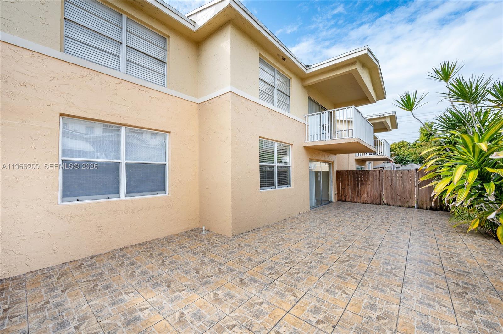 4350 NW 79th Ave #1B Doral, FL 33166