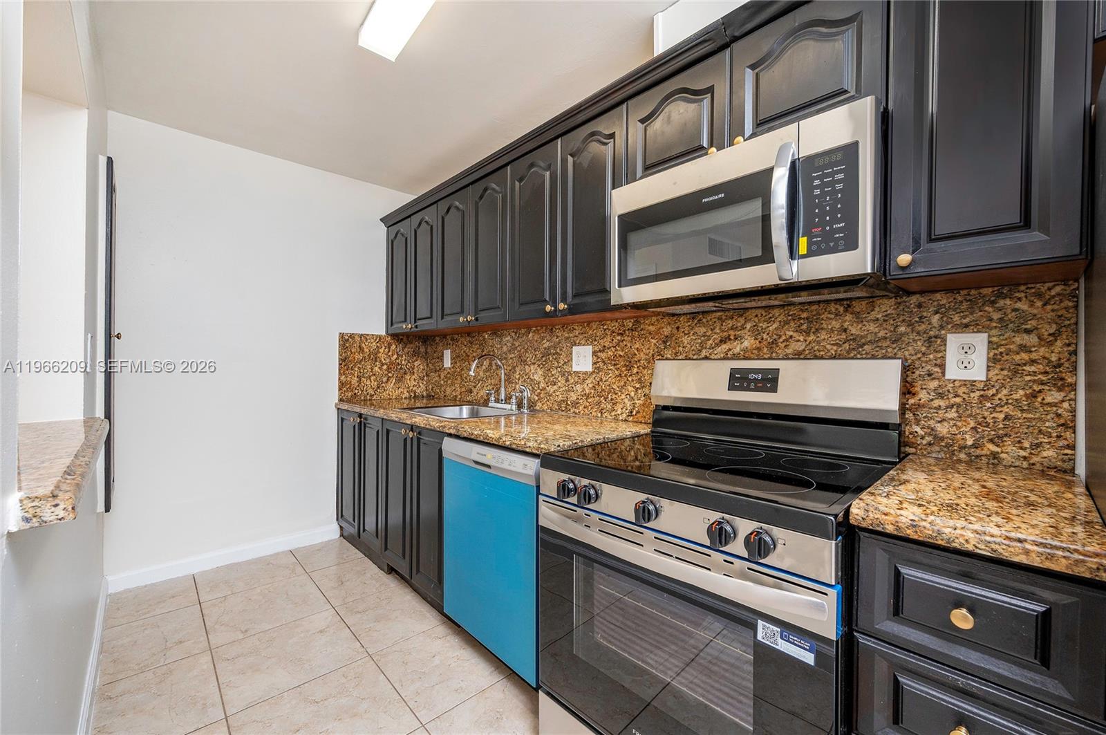 4350 NW 79th Ave #1B Doral, FL 33166