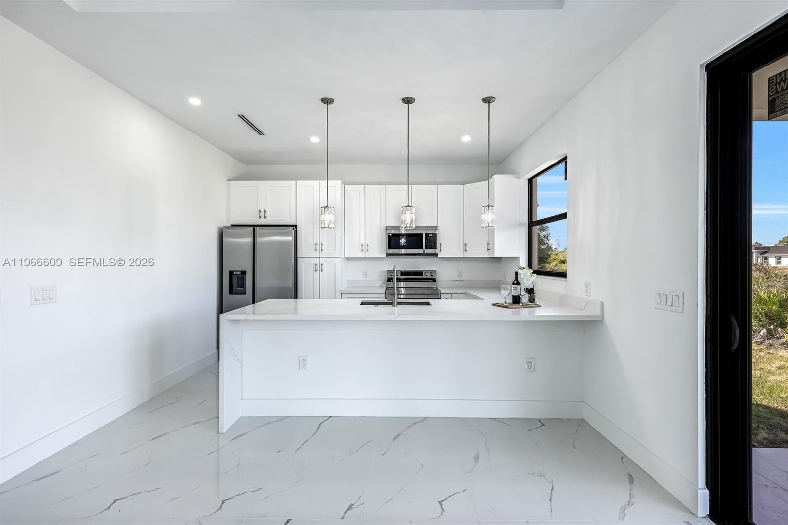 865 Chipley St E Lehigh Acres, FL 33974