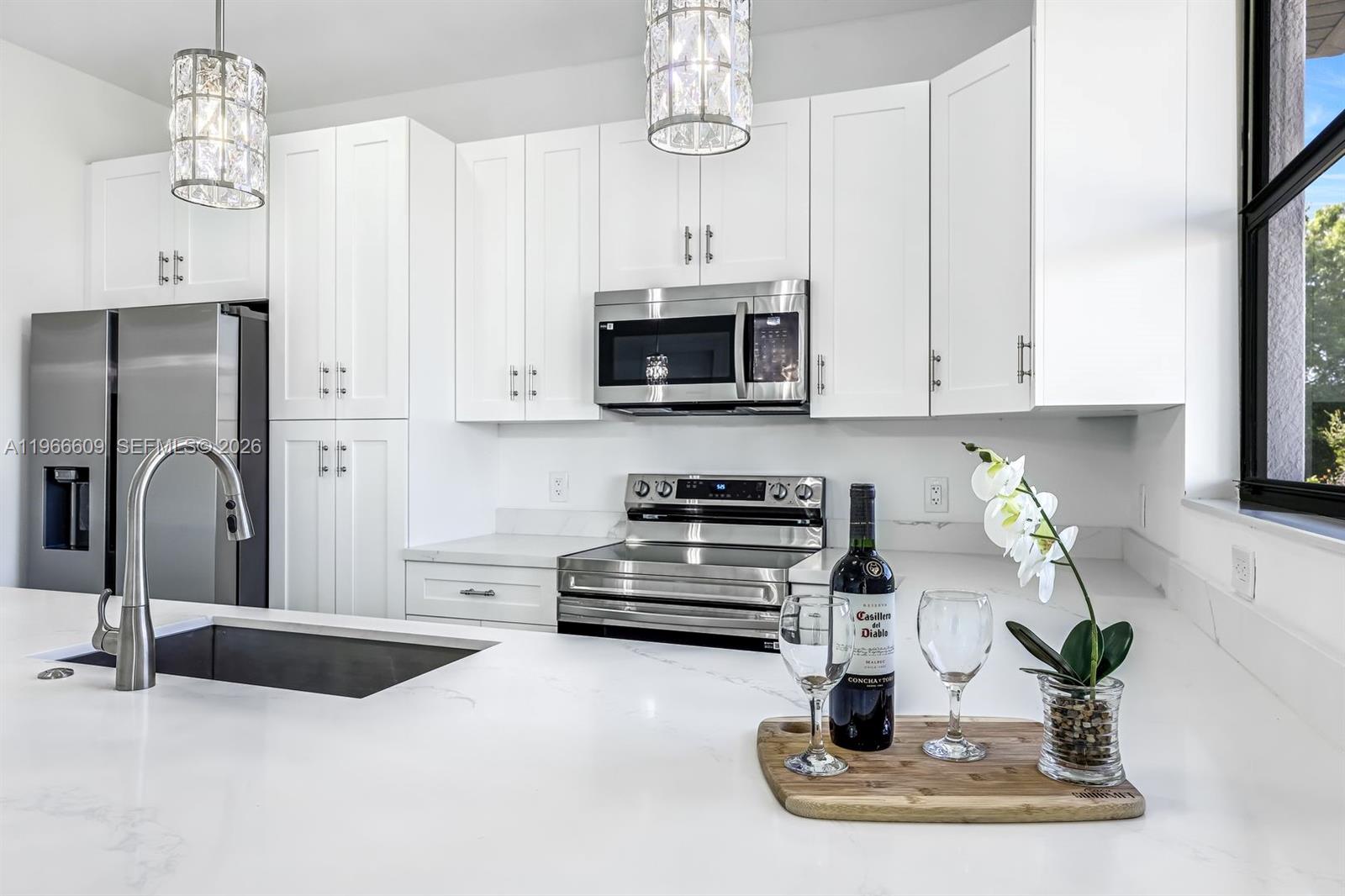 865 Chipley St E Lehigh Acres, FL 33974