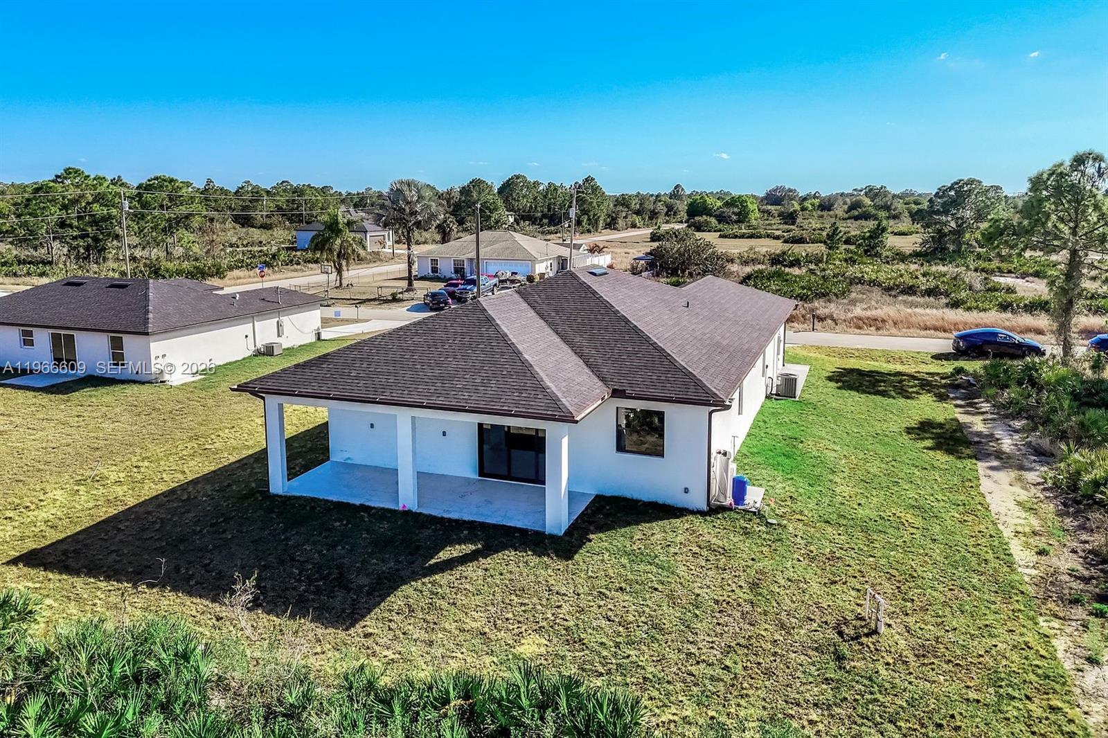 865 Chipley St E Lehigh Acres, FL 33974