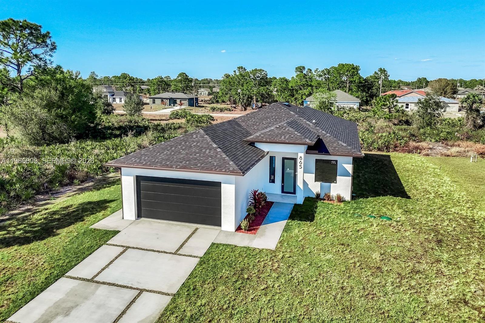 865 Chipley St E Lehigh Acres, FL 33974