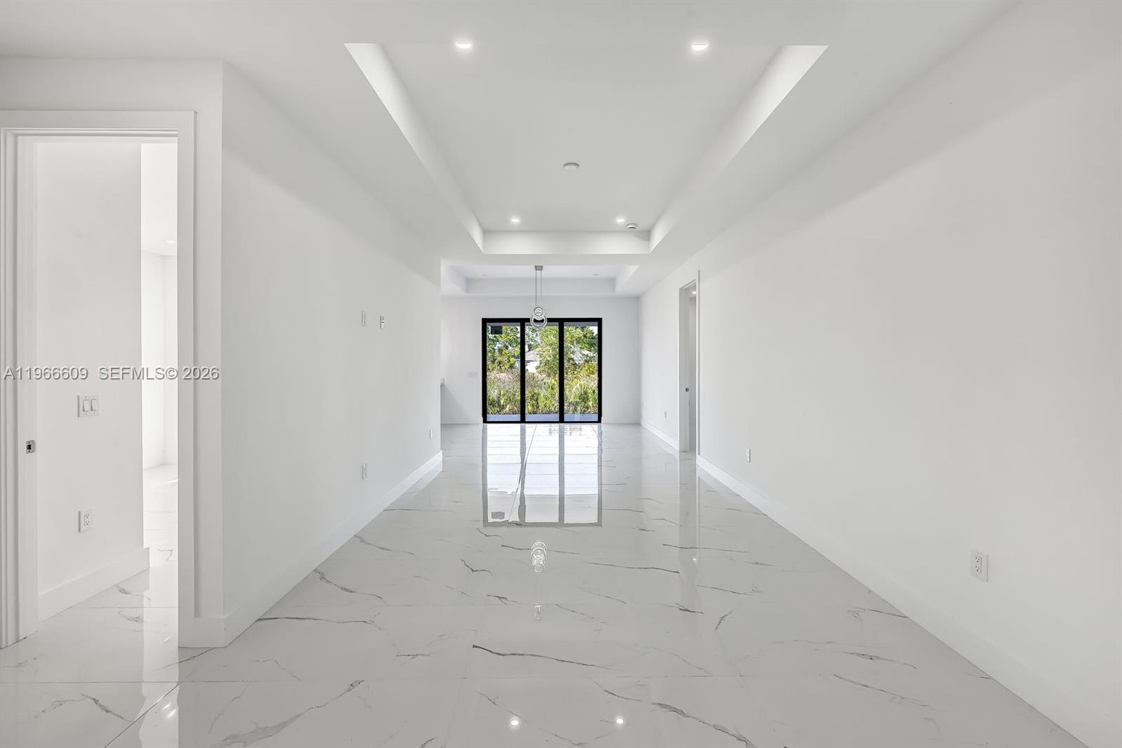 865 Chipley St E Lehigh Acres, FL 33974