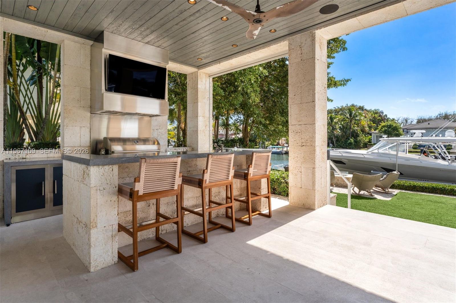 550 Marquesa Dr Coral Gables, FL 33156