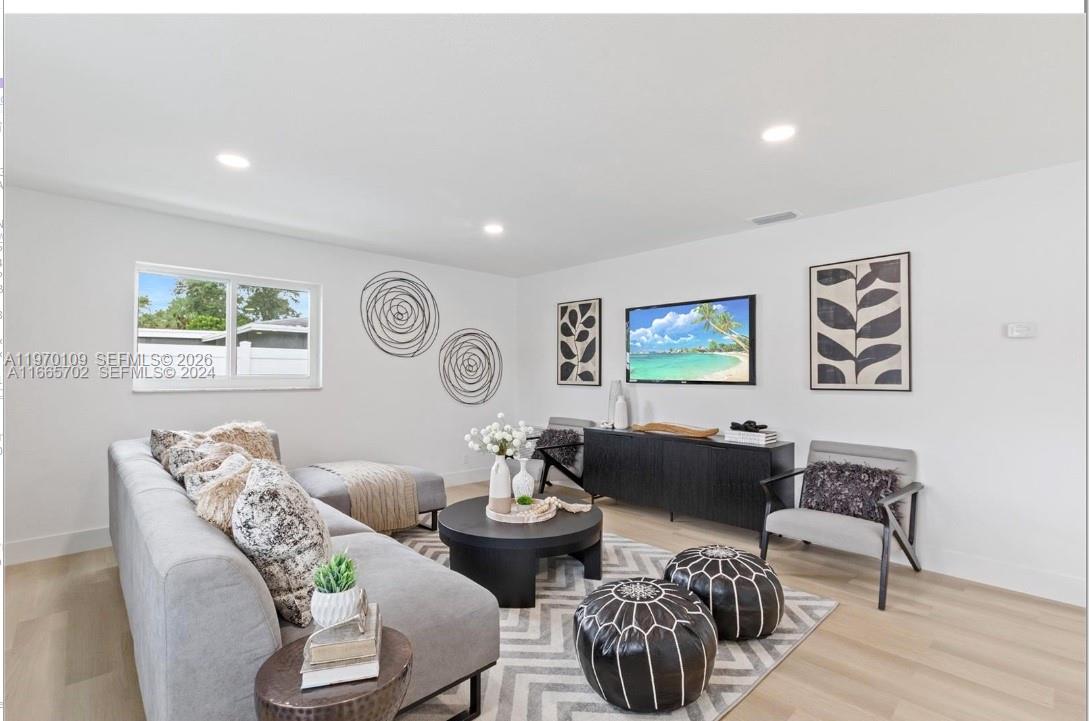 1780 SW 12th St Boca Raton, FL 33486